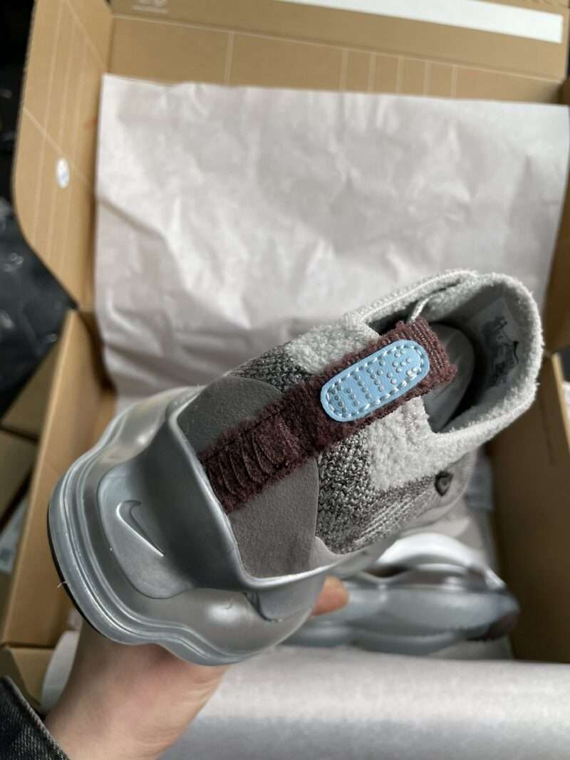 Kickswho Nike  Air Max Scorpion FK Gaiter Vast Grey - Image 7
