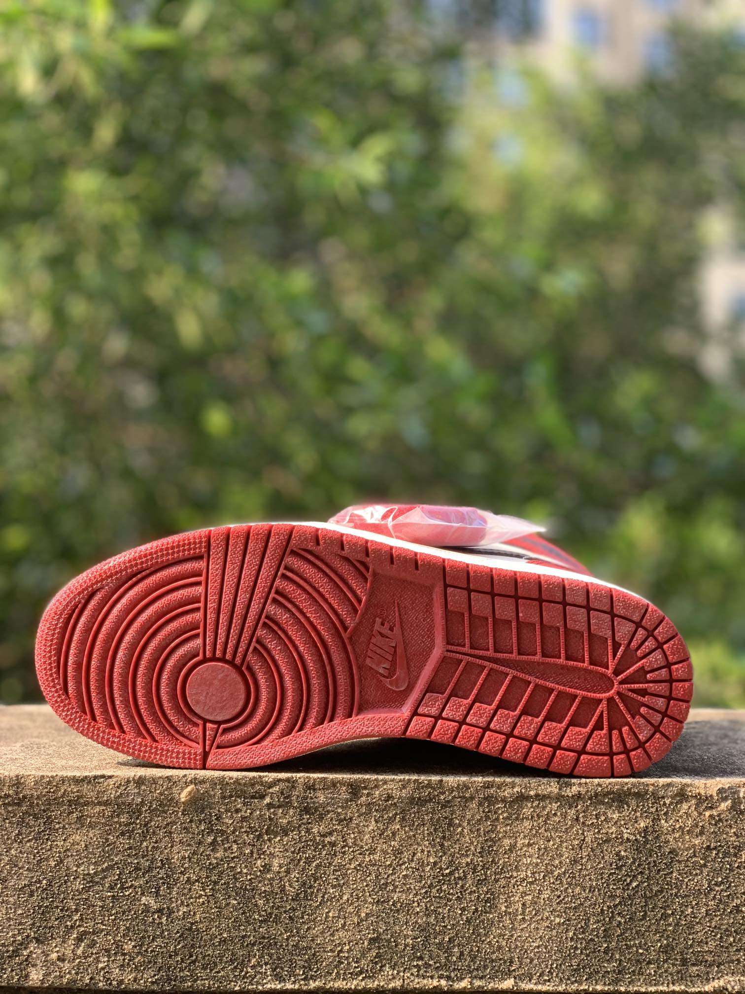 KICKWHO Air Jordan 1 Retro High OG Chicago "Lost and Found" DZ5485-612 - Image 8