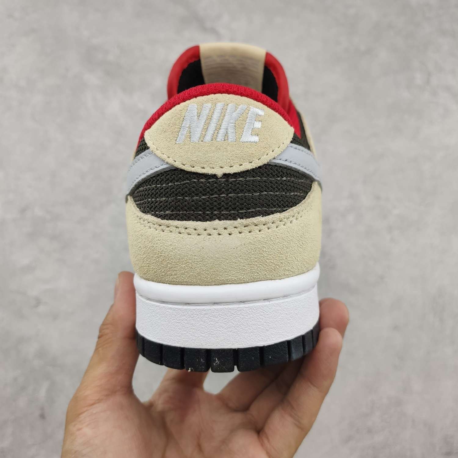 Kickswho Nike SB Dunk Low Dark Chocolate Linen - Image 8