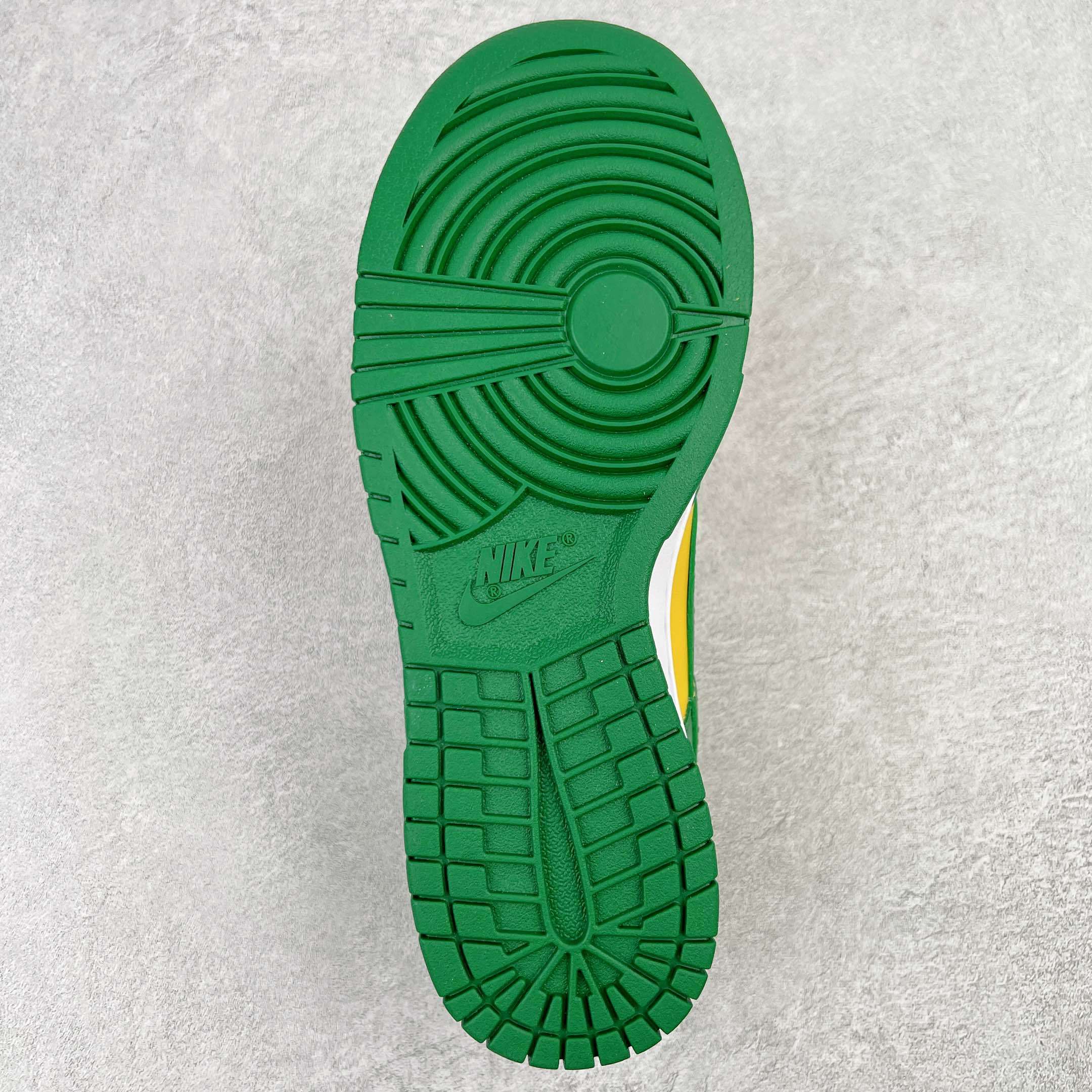 Kickswho Nike Dunk Low Retro “Brazil” Sneaker"CU1727-700" - Image 9