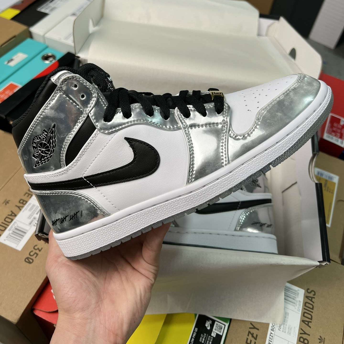 KICKWHO Air Jordan 1 Retro High“Pass The Torch”