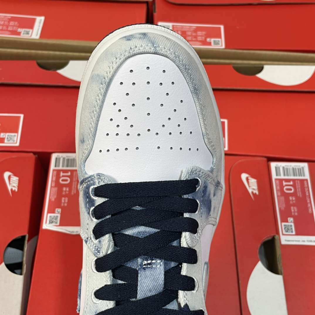 Kickswho Nike Air Jordan 1 Low Washed Denim - Image 3