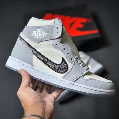 Kickswho Dior x Air Jordan 1 High OG CN8607 002