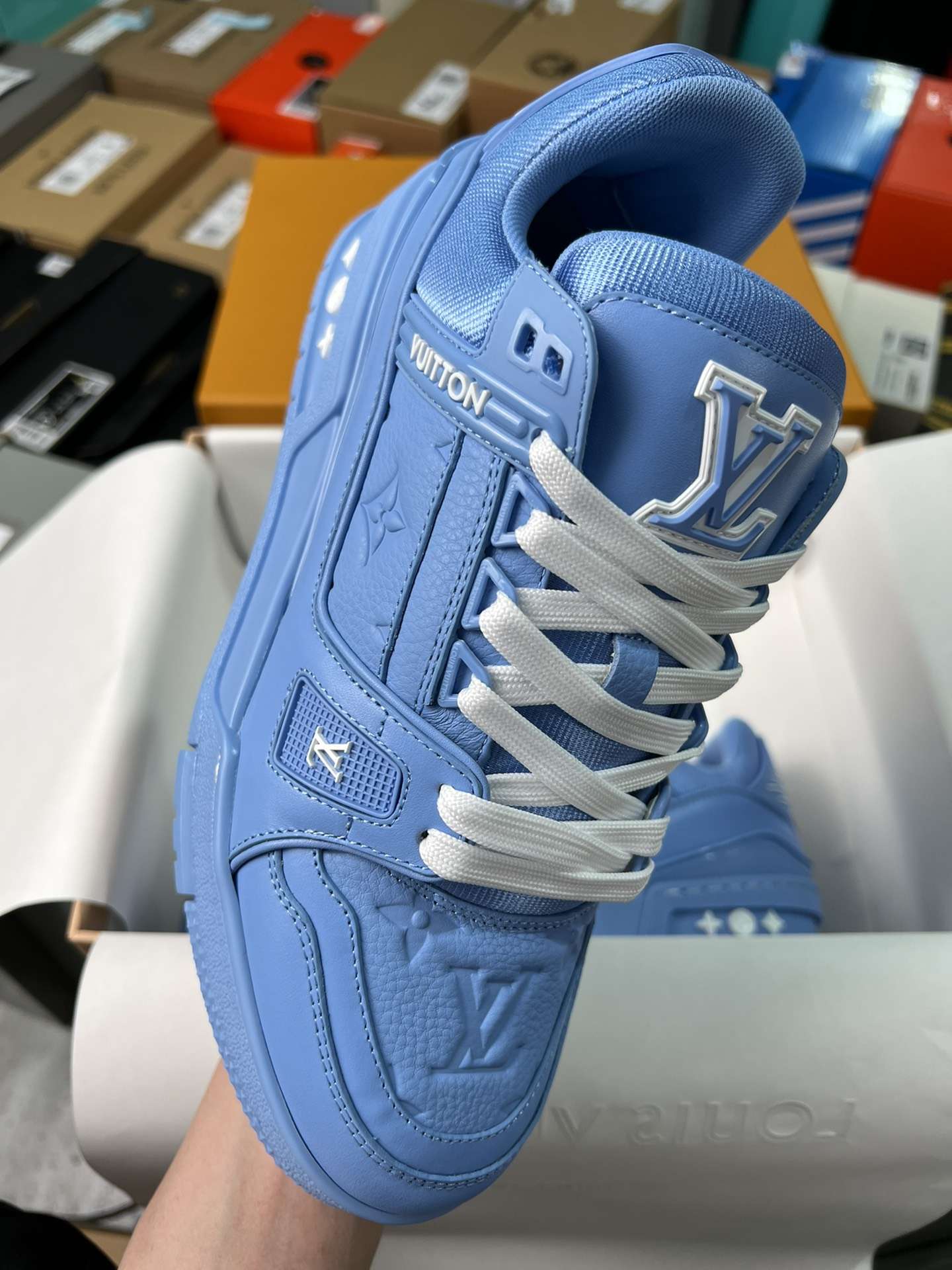 KICKWHO Louis Vuitton 23SS Monogram Trainer Sneaker Blue 1AARFG - Image 2