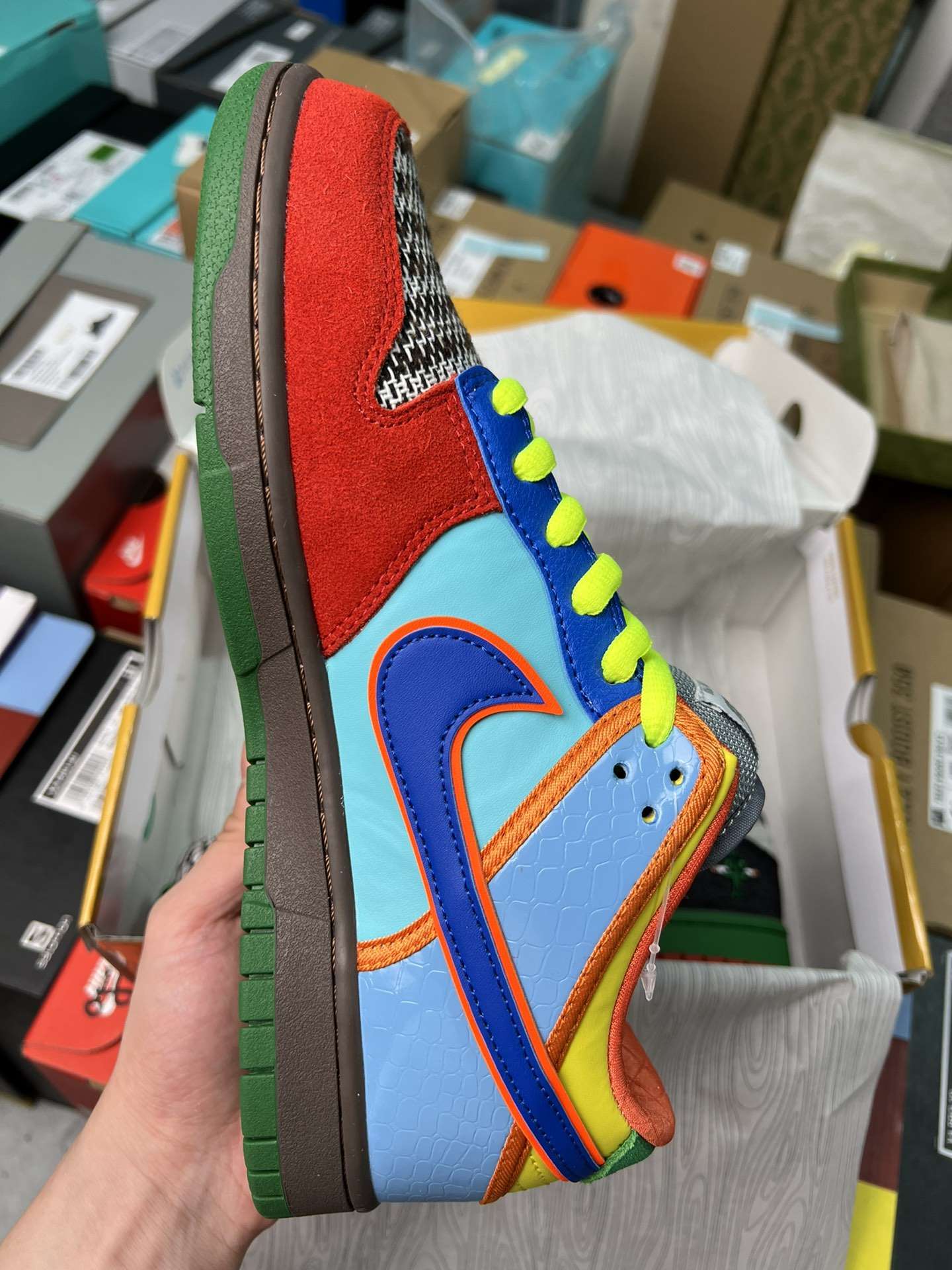 KICKWHO Nike SB Dunk Low What the Dunk - Image 4