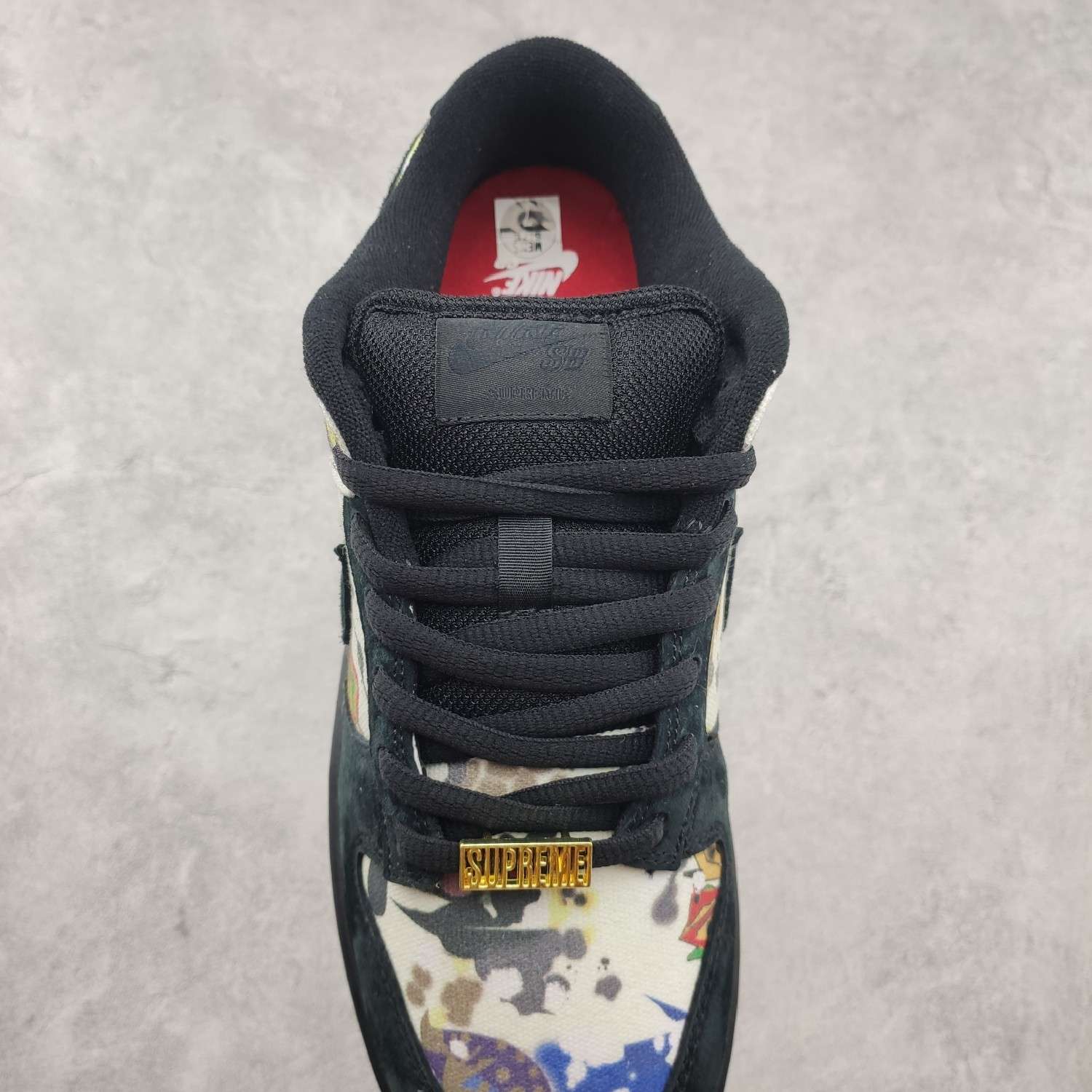 KICKWHO Supreme x Nike SB Dunk Low "Rammellzee" FD8778 001 - Image 6