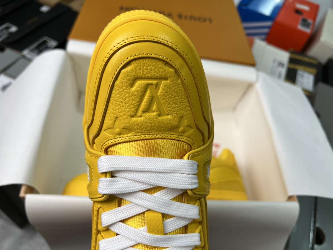 KICKWHO Louis Vuitton 23SS Monogram Trainer Sneaker Yellow 1AARG5 - Image 7