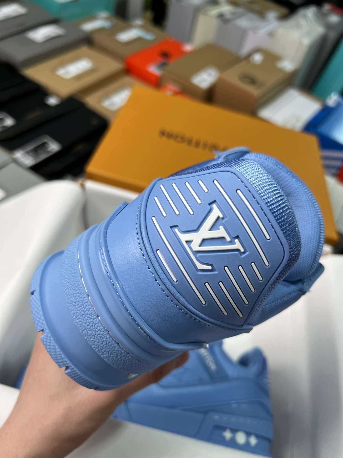 KICKWHO Louis Vuitton 23SS Monogram Trainer Sneaker Blue 1AARFG - Image 7