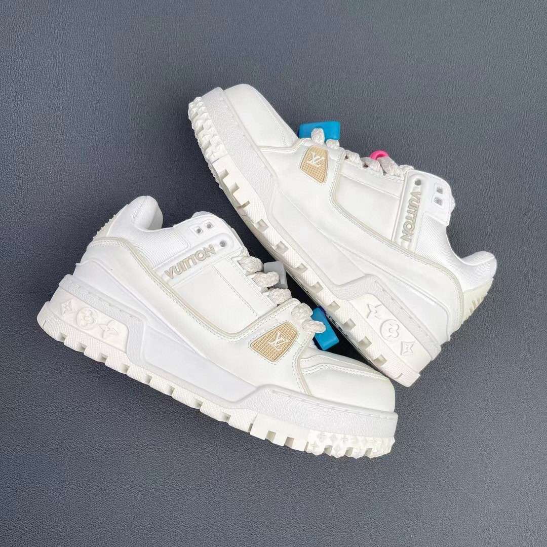 KICKWHO LV 23SS Trainer Maxi Sneakers White 1AB8PK Men Shoes - Image 9