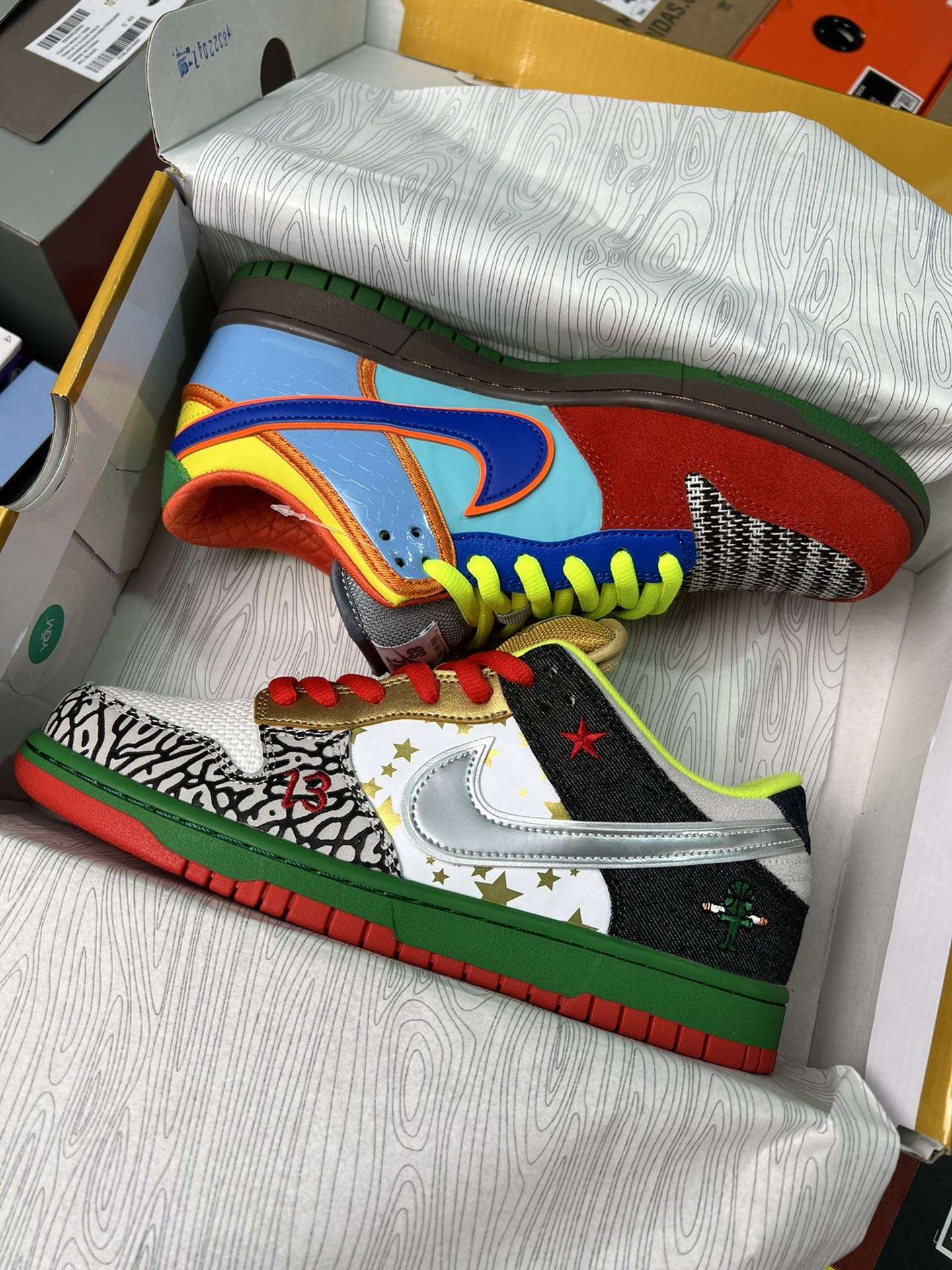 KICKWHO Nike SB Dunk Low What the Dunk - Image 9