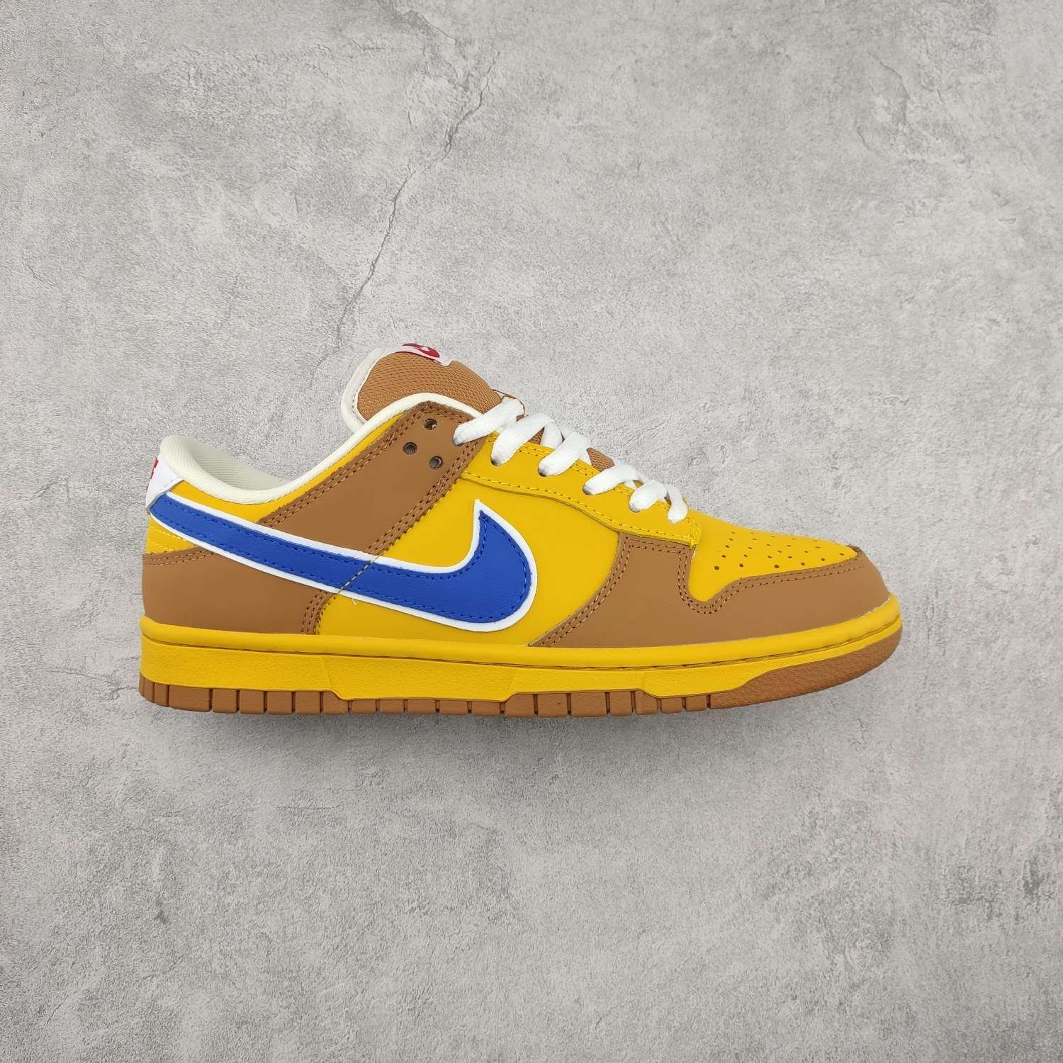 Kickswho Nike Dunk Low Premium SB "New Castle" sneakers