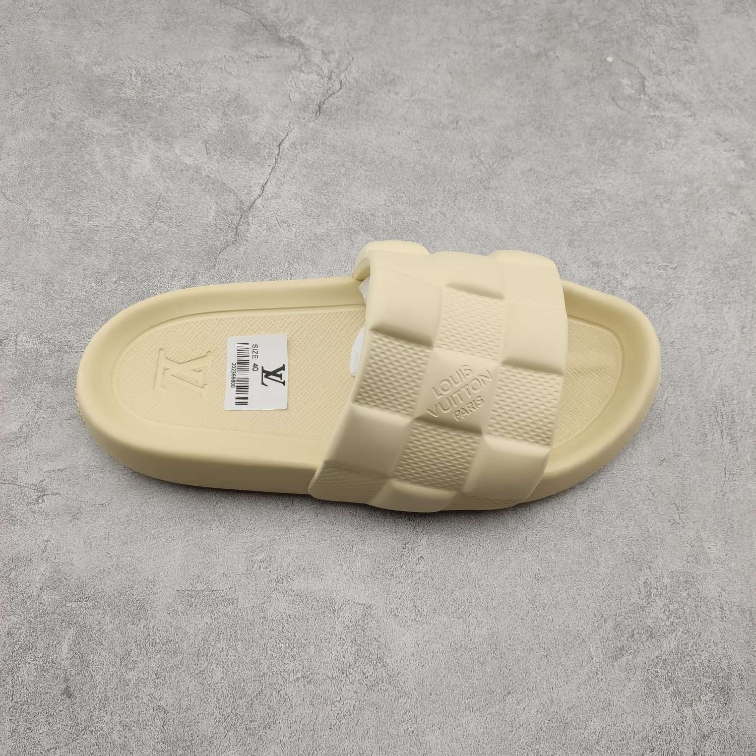 KICKWHO Louis Vuitton 2023 SS Other Plaid Patterns Slide Unisex Beige