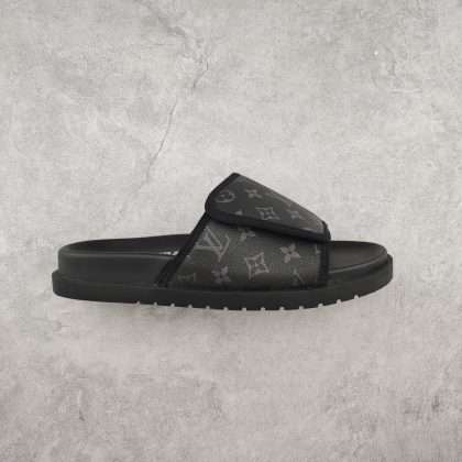 KICKWHO Louis Vuitton Miami 2023 SS Monogram Slide Sandals 1A9Z60