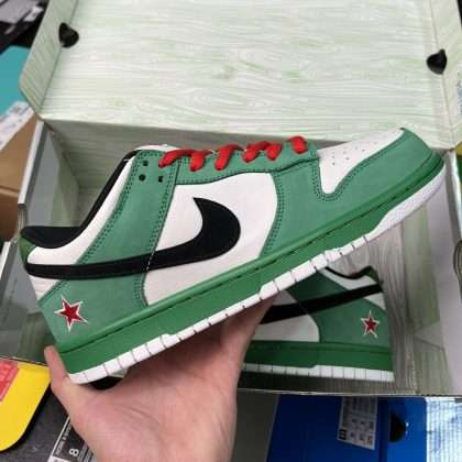 Kickswho Nike SB Dunk Low Heineken