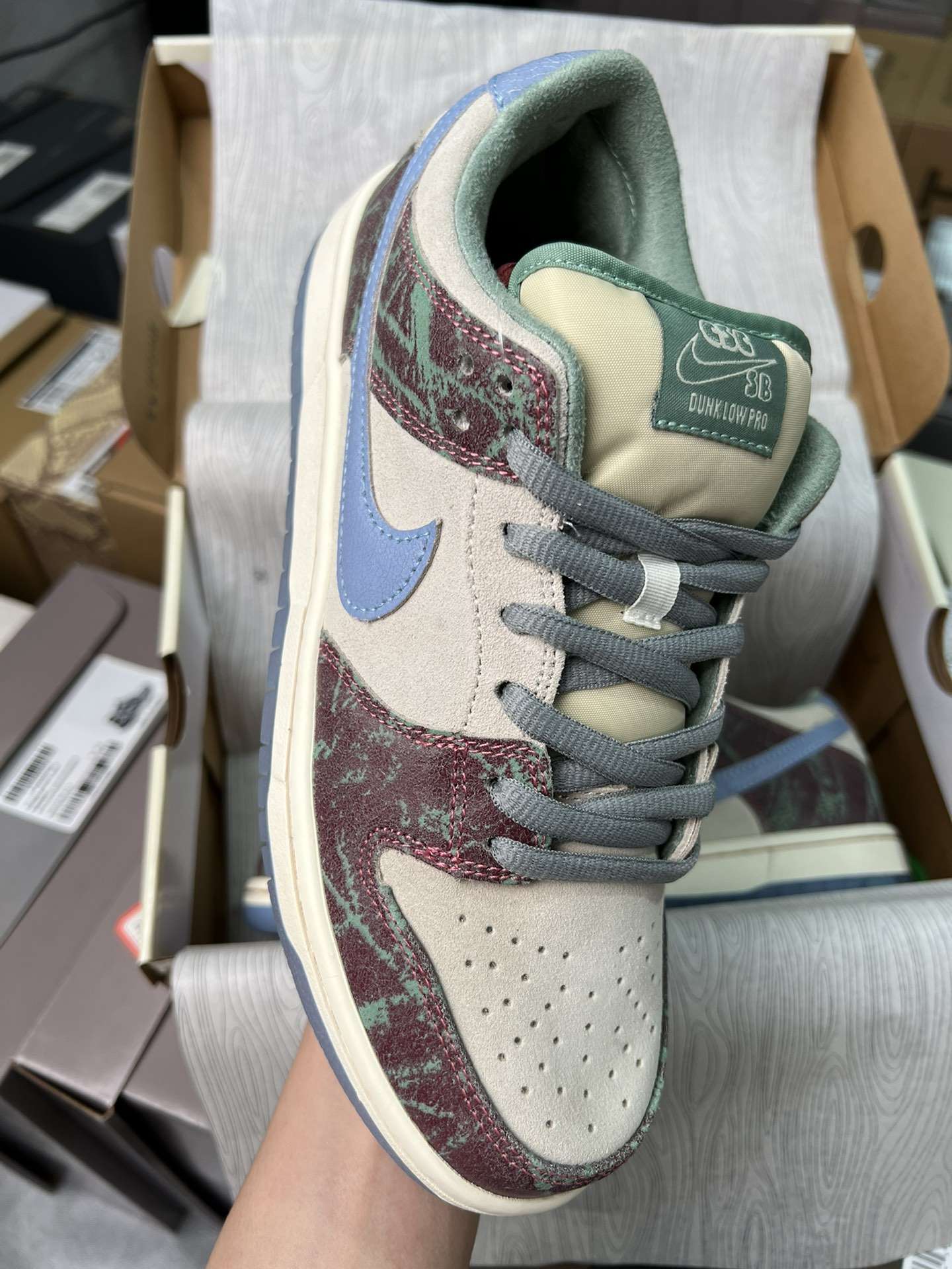 Kickswho Nike SB Dunk Low Crenshaw Skate Club FN4193-100 - Image 2