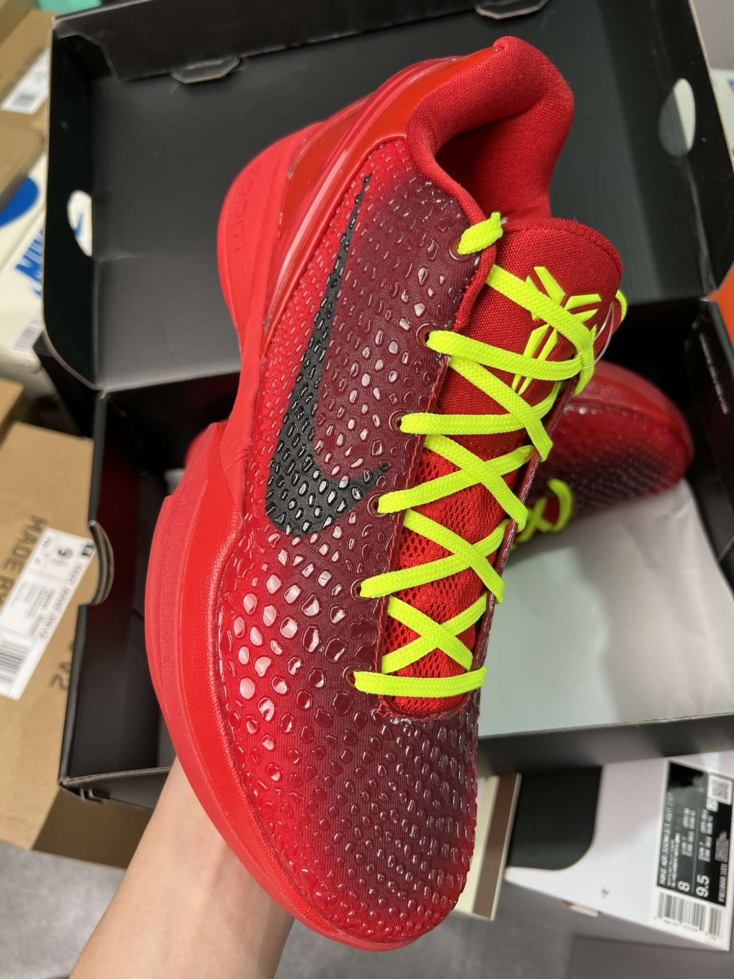 Kickswho Nike Kobe 6 Protro "Reverse Grinch" - Image 2