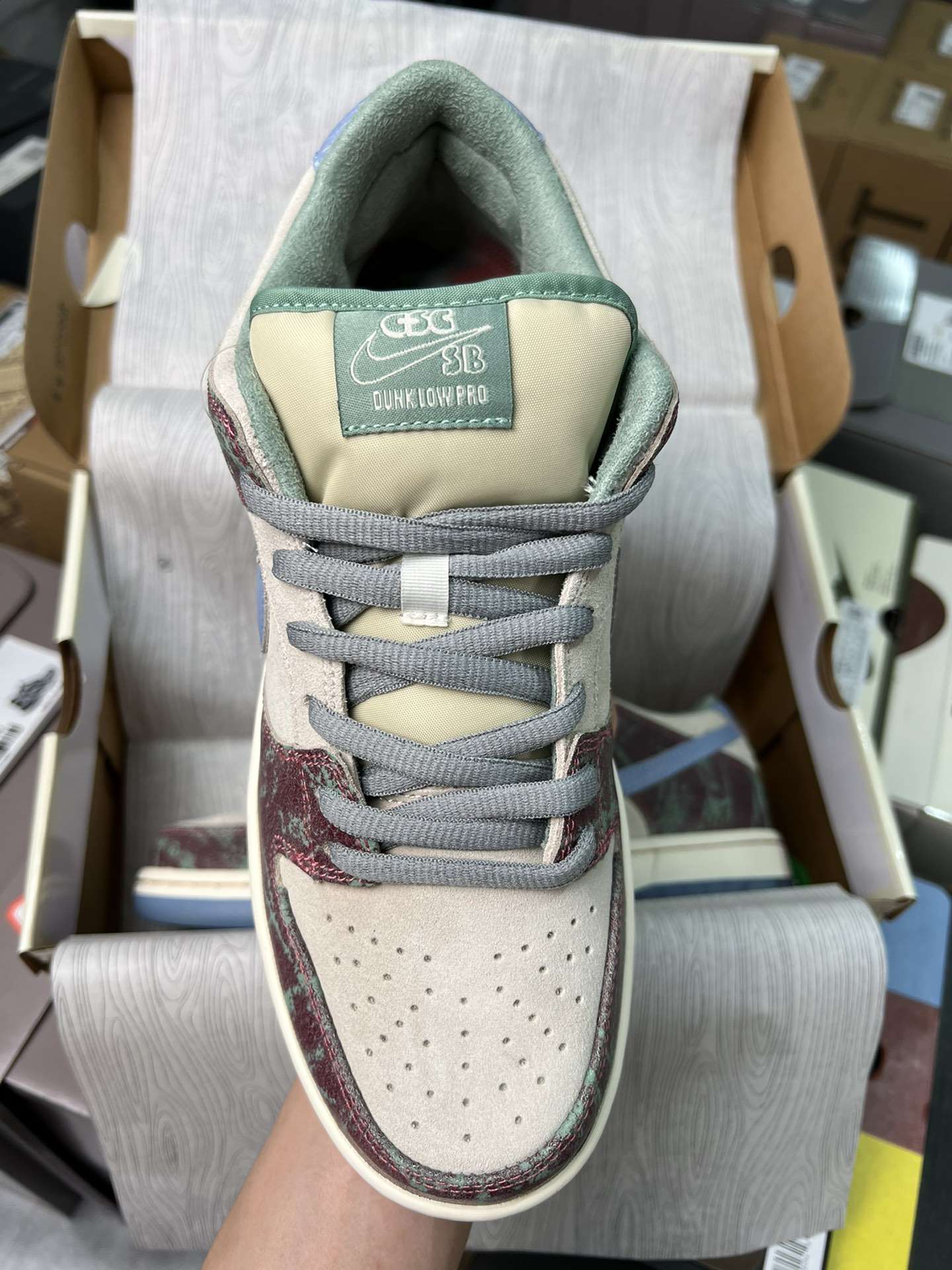 Kickswho Nike SB Dunk Low Crenshaw Skate Club FN4193-100 - Image 3