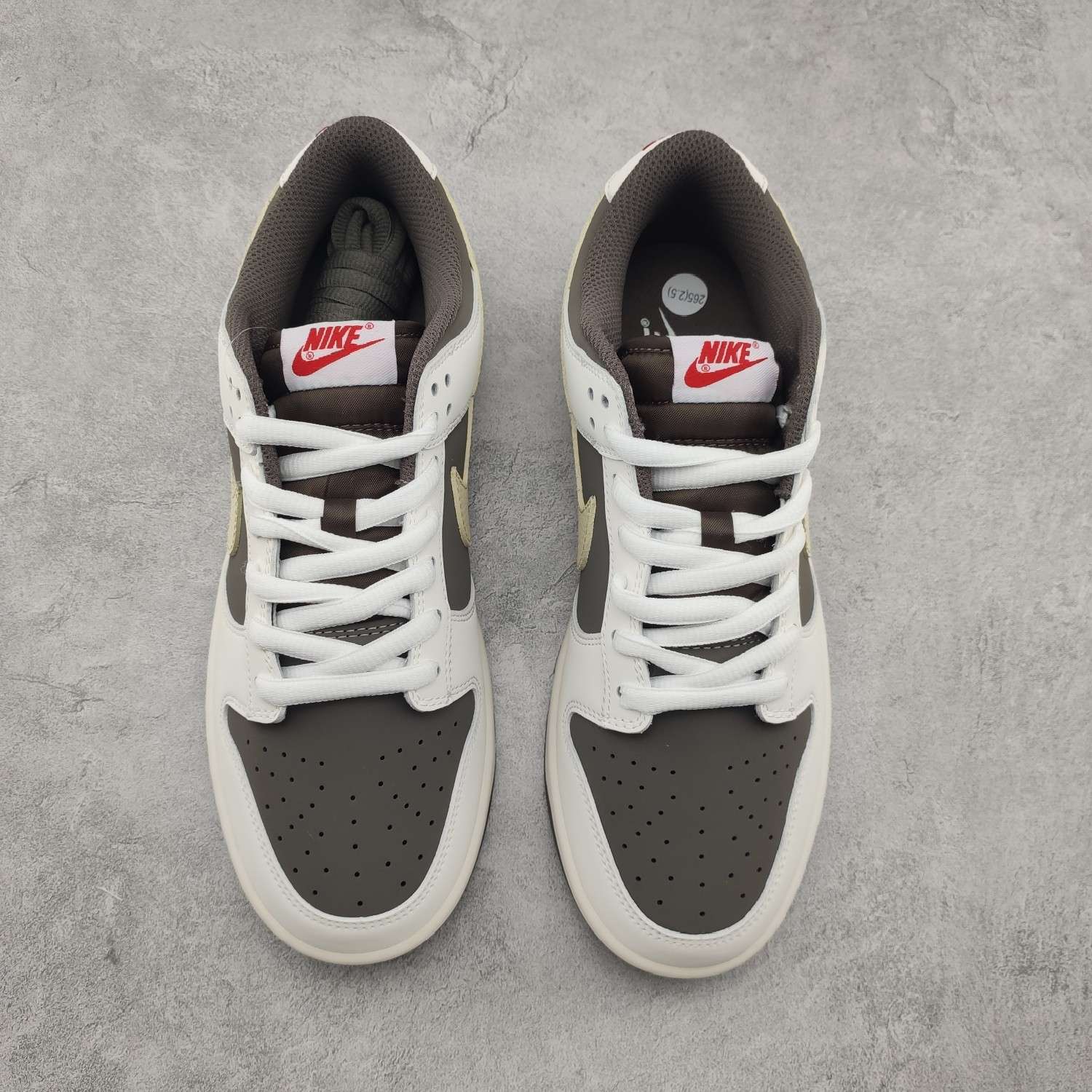 Kickswho Otomo Katsuhiro x Nike SB Dunk Low TT3636-023 - Image 3