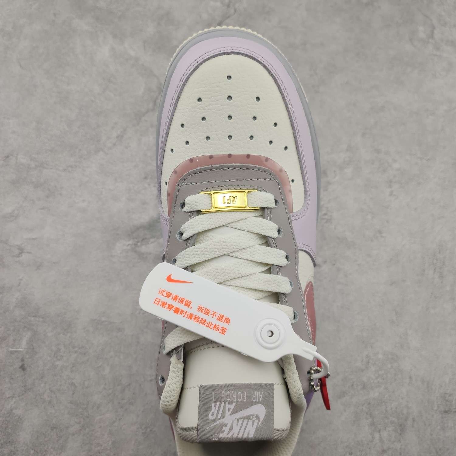 Kickswho Comme des Garcons & Nike Air Force 1 Low CJ0304-016 - Image 4