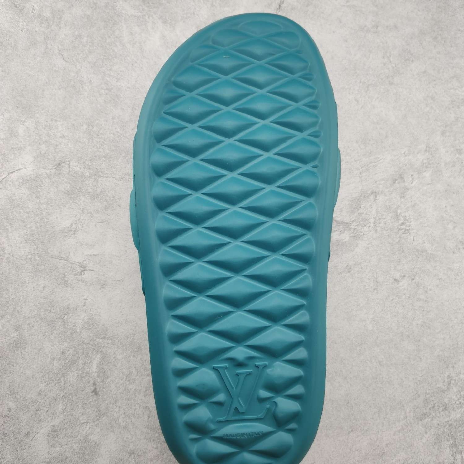 KICKWHO Louis Vuitton 2023 SS Other Plaid Patterns Slide Unisex - Image 5