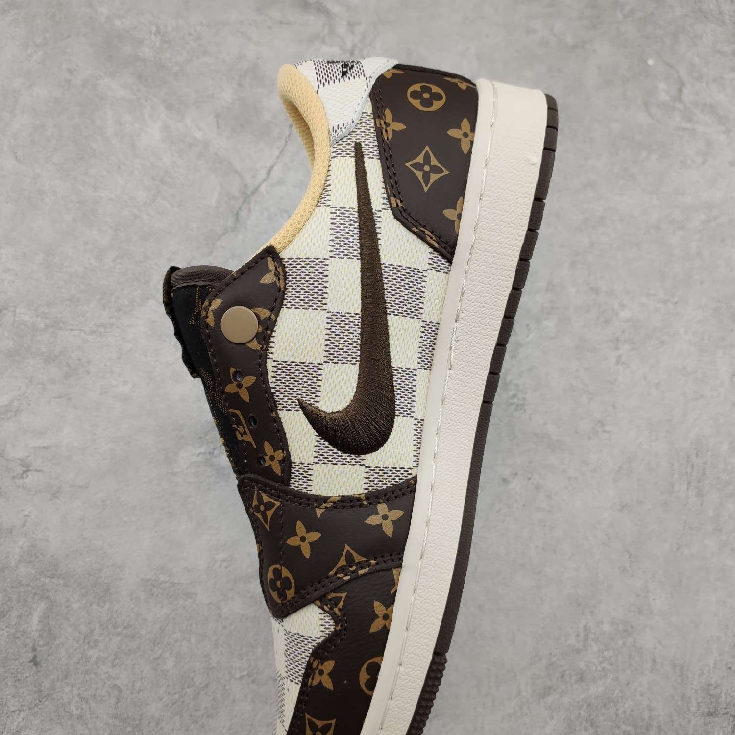 Kickswho LV x Air Jordan 1 Low Slip Shadow AV3918 298 - Image 7