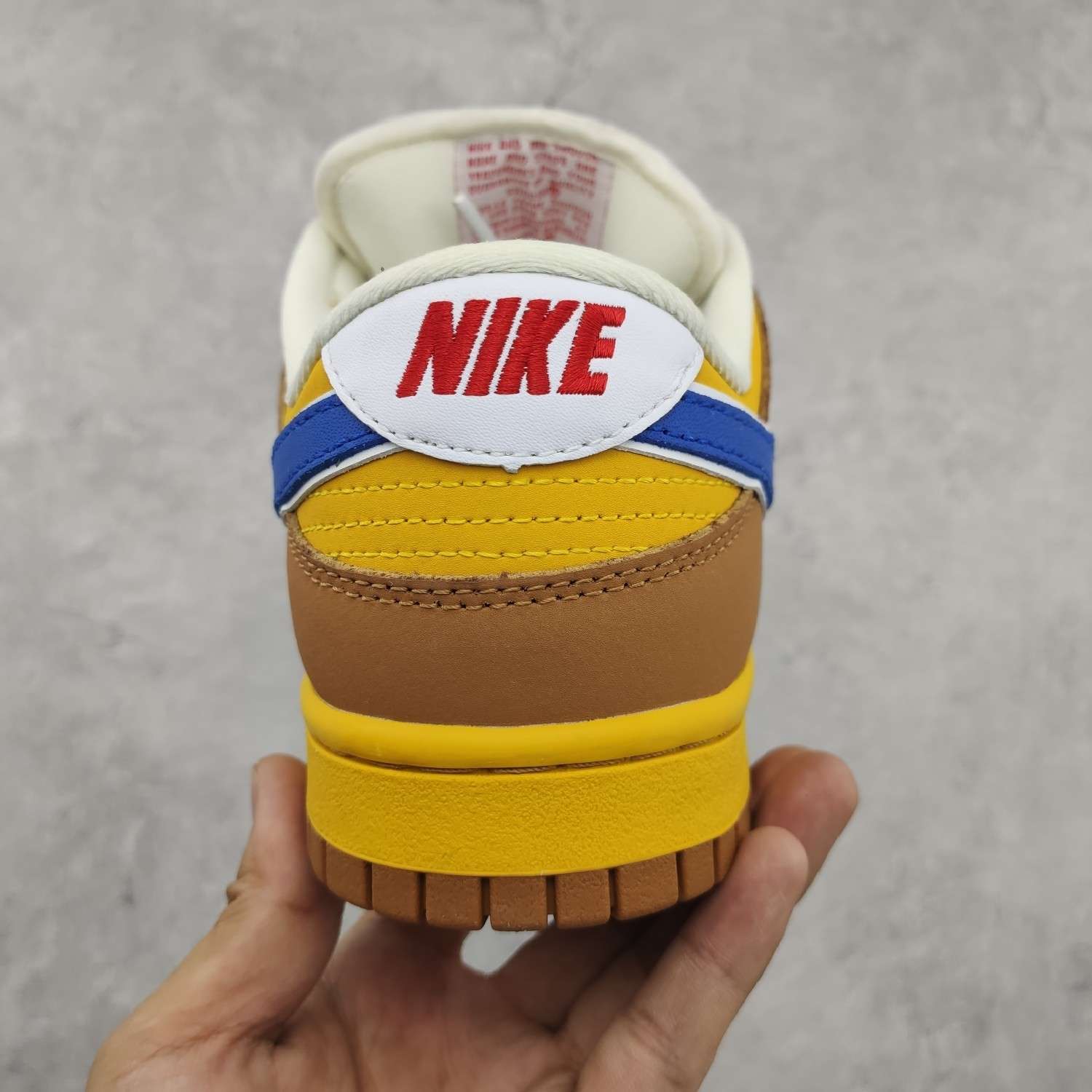 Kickswho Nike Dunk Low Premium SB "New Castle" sneakers - Image 8