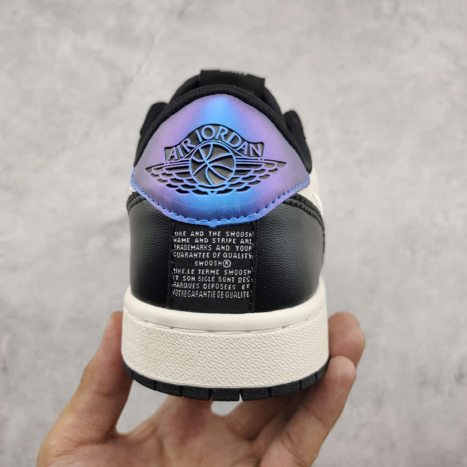 Kickswho Air Jordan 1 Low Slip Shadow AV3918-201 - Image 8