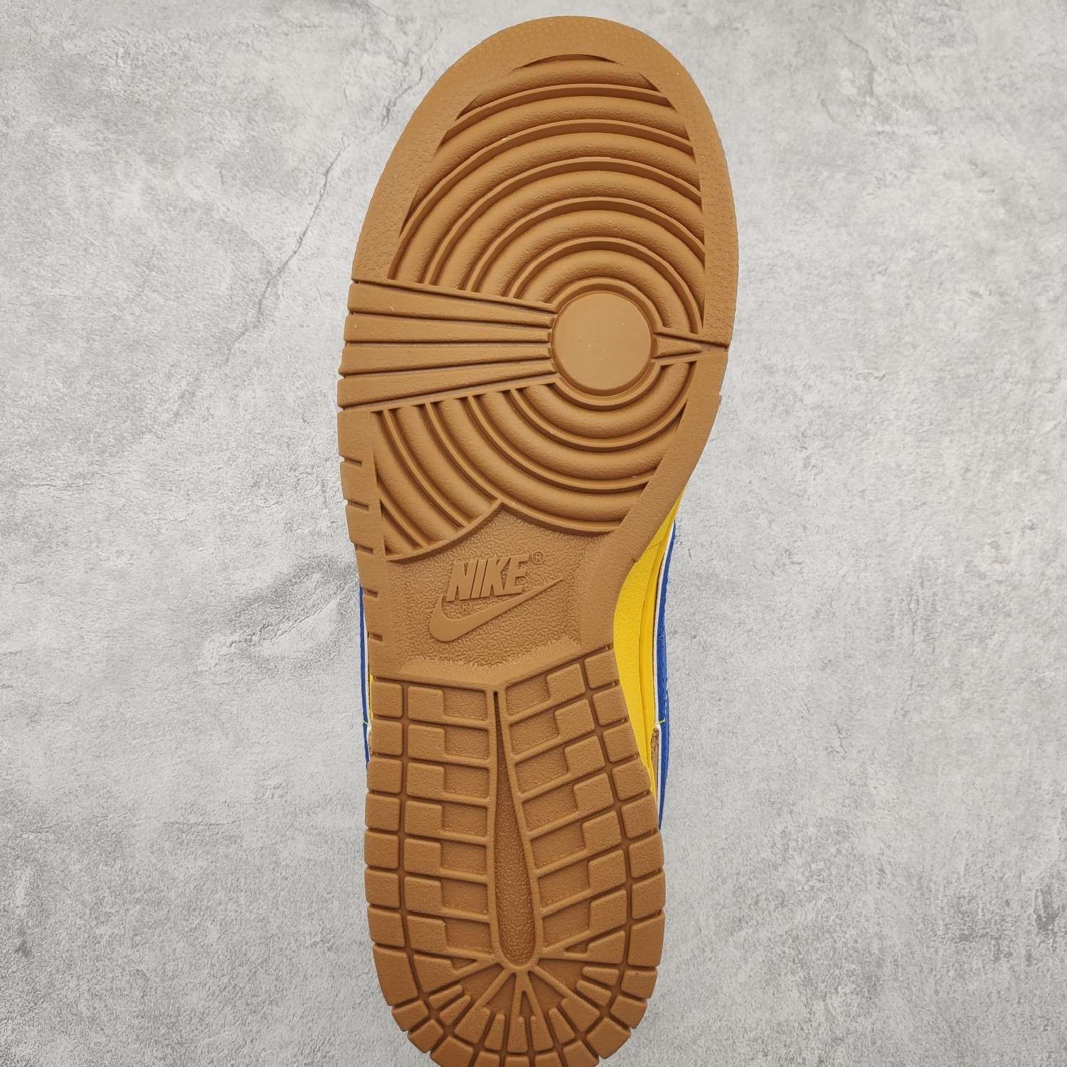 Kickswho Nike Dunk Low Premium SB "New Castle" sneakers - Image 9