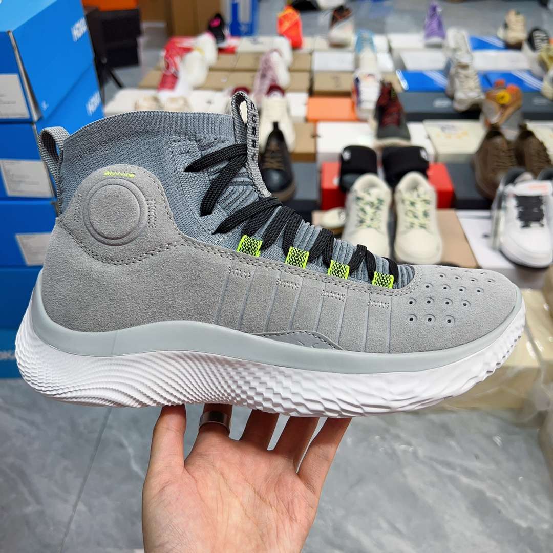 KICKWHO Under Armour Curry 4 Flotro Grey