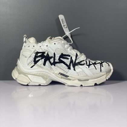KICKWHO Balenciaga Runner 7.0 Graffiti Sneakers