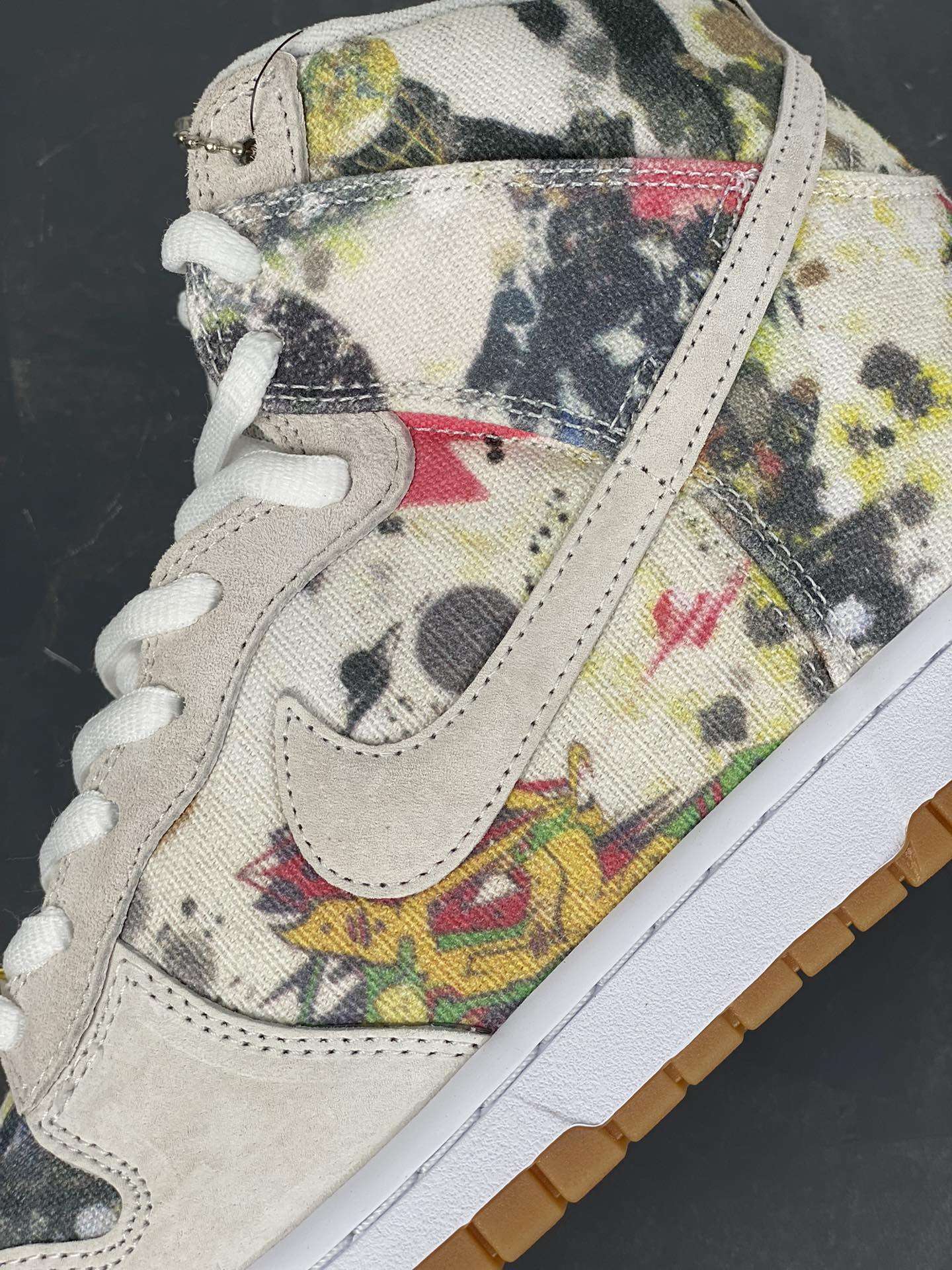 Kickswho Supreme x Nike Dunk SB High " Rammellzee " FD8779-100 - Image 6
