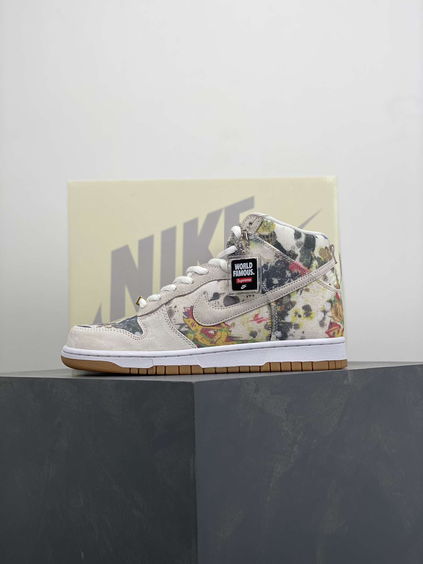 Kickswho Supreme x Nike Dunk SB High " Rammellzee " FD8779-100 - Image 9