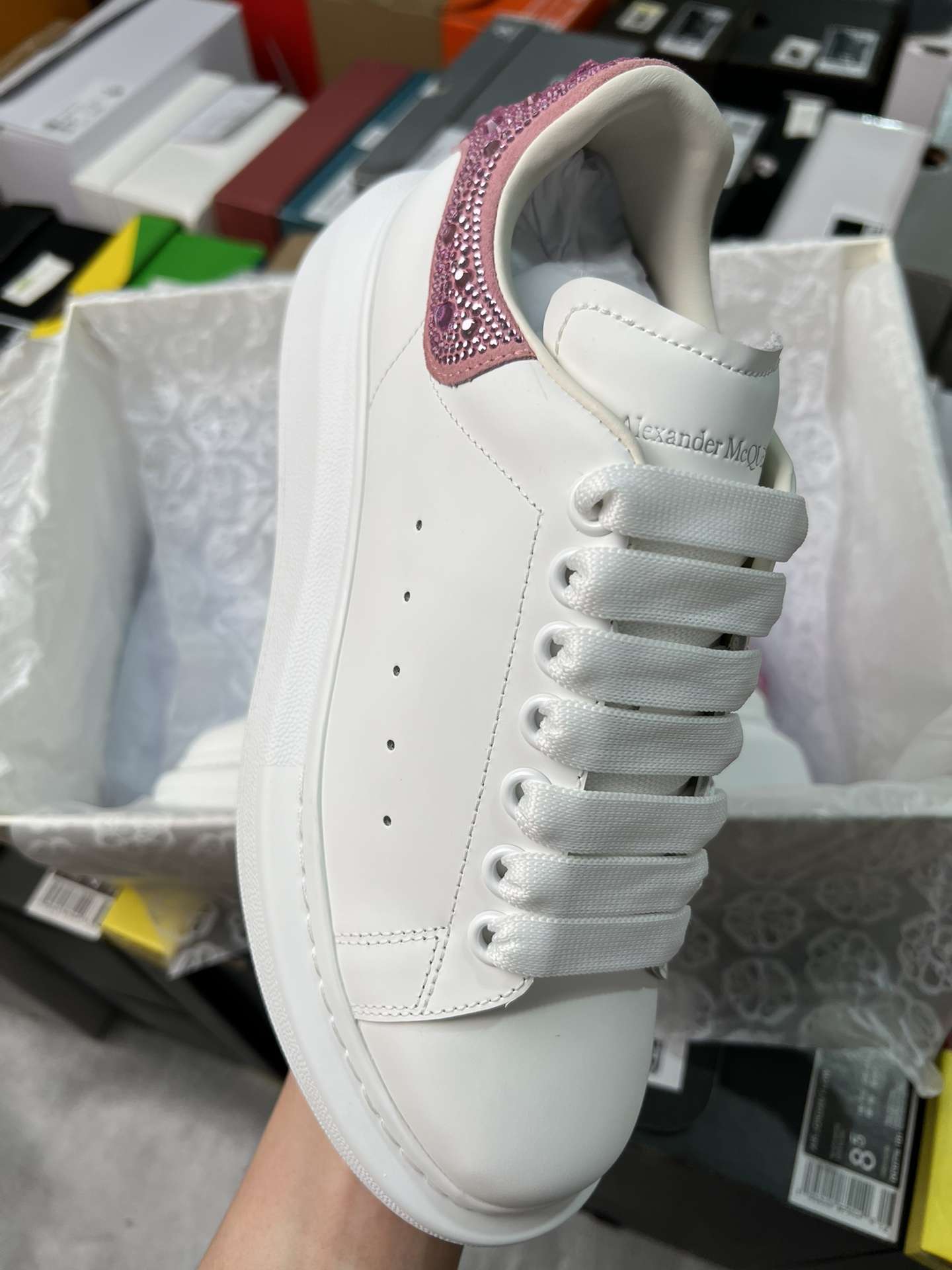 Kickswho Alexander Mcqueen Oversized Sneaker in White with Strass Spoiler Pink - Image 2
