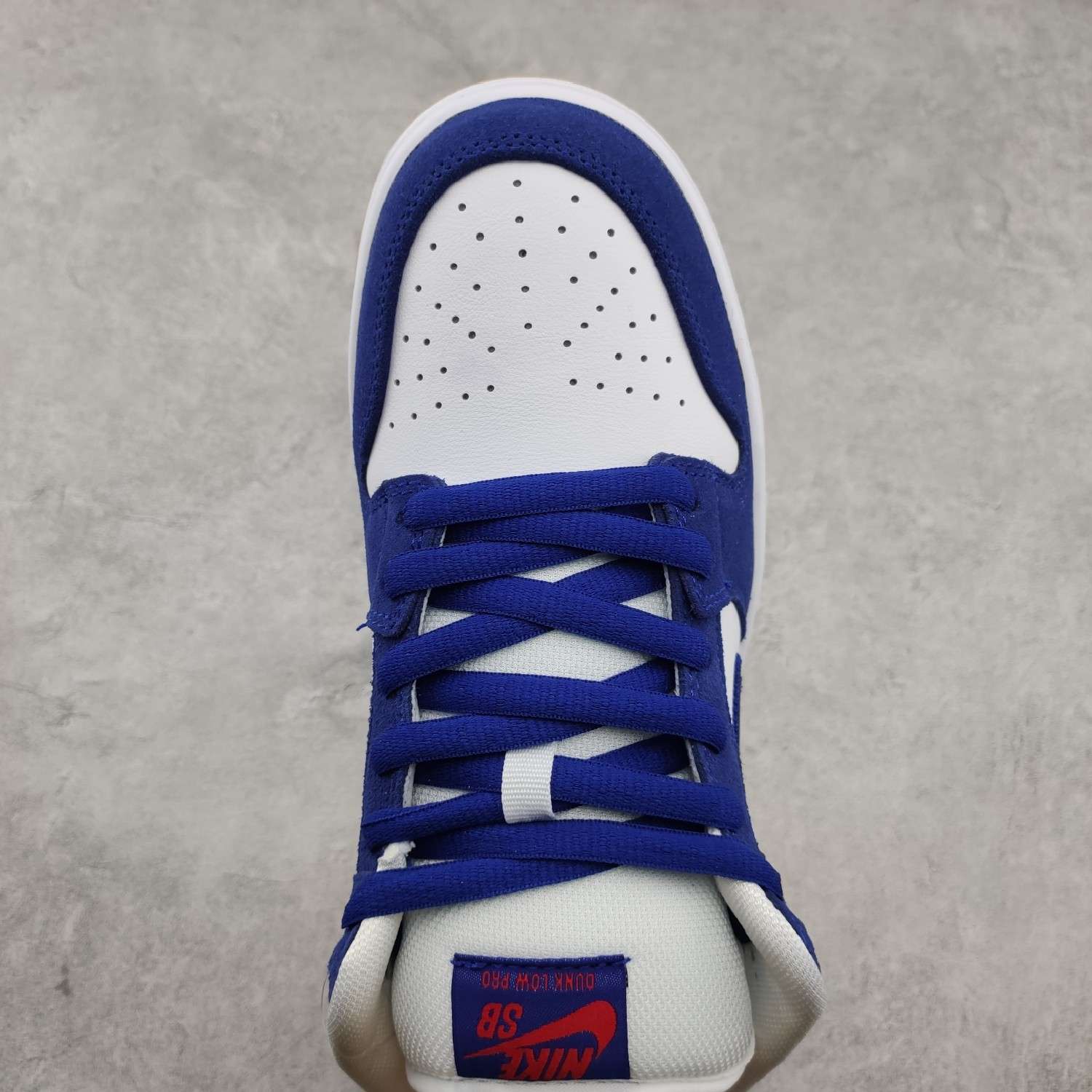 Kickswho Nike SB Dunk Low Los Angeles Dodgers DO9395-400 - Image 4