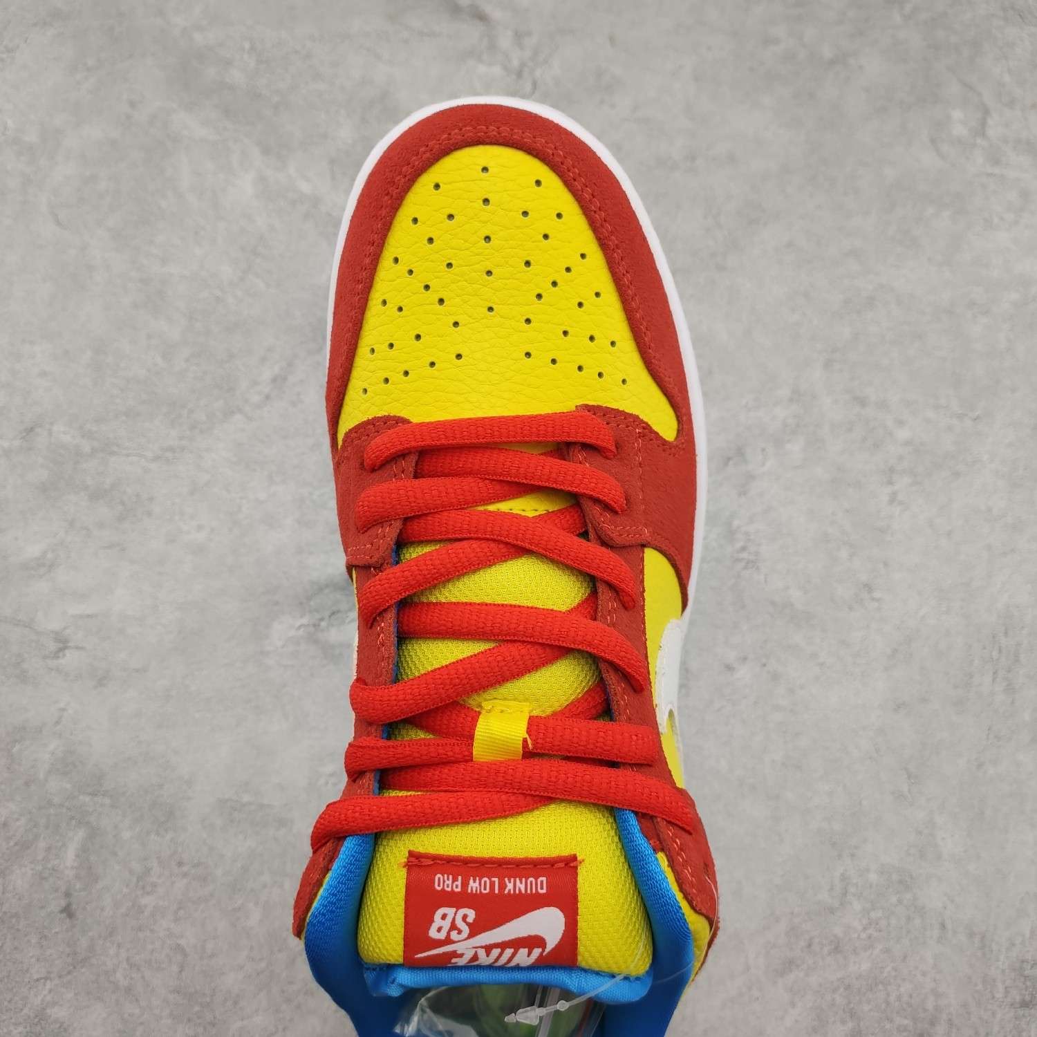 KICKWHO Nike SB Dunk Low Pro Bart Simpson - Image 4