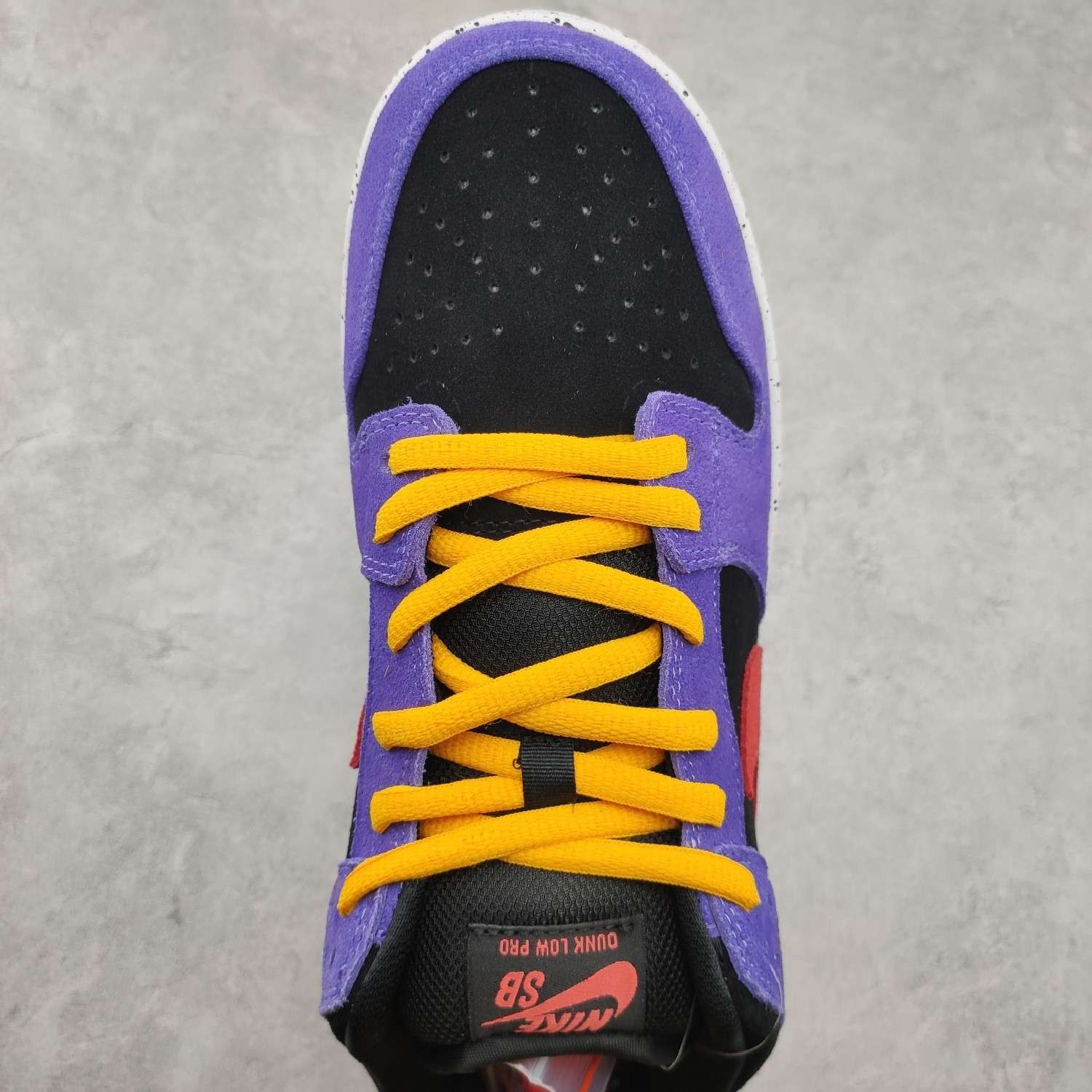 KICKWHO Nike SB Dunk Low ACG Terra BQ6817-008 - Image 4