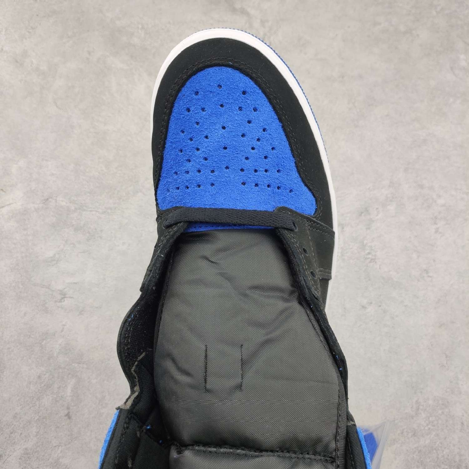 Kickswho Air Jordan 1 High OG "Reimagined" DZ5485-042 - Image 4