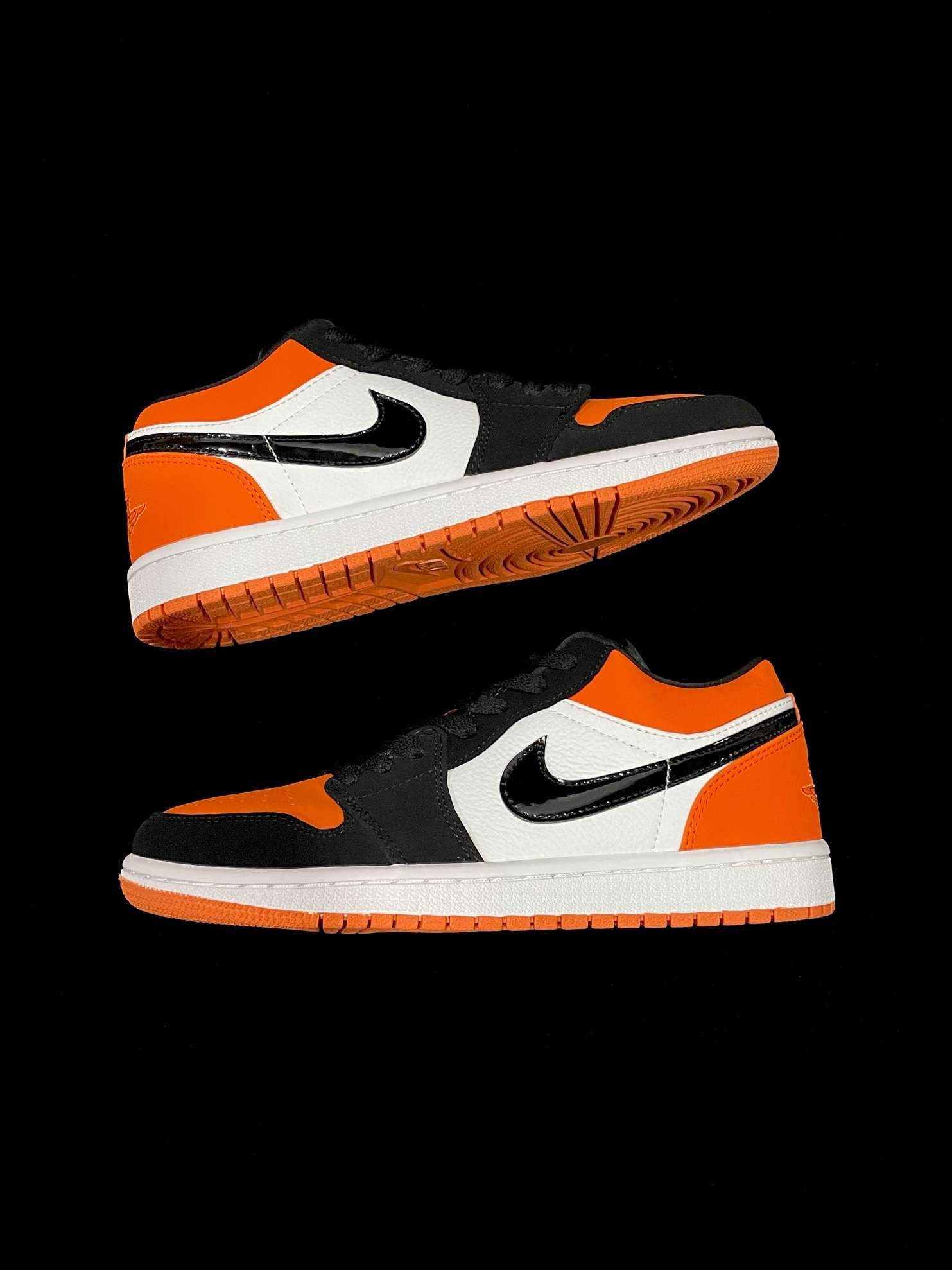 Kickswho Air Jordan 1 Low Shattered Backboard 553558-128 - Image 5