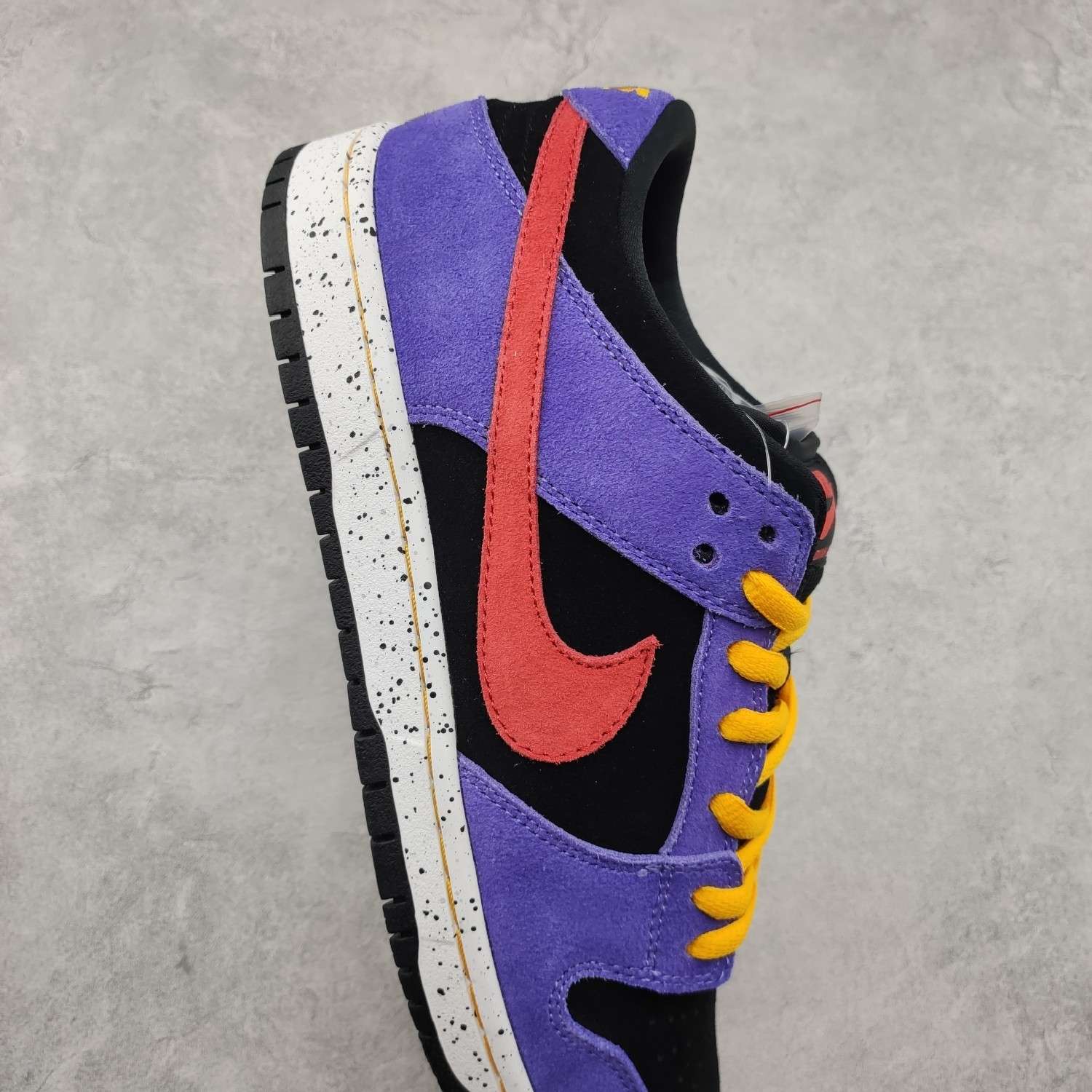 KICKWHO Nike SB Dunk Low ACG Terra BQ6817-008 - Image 5