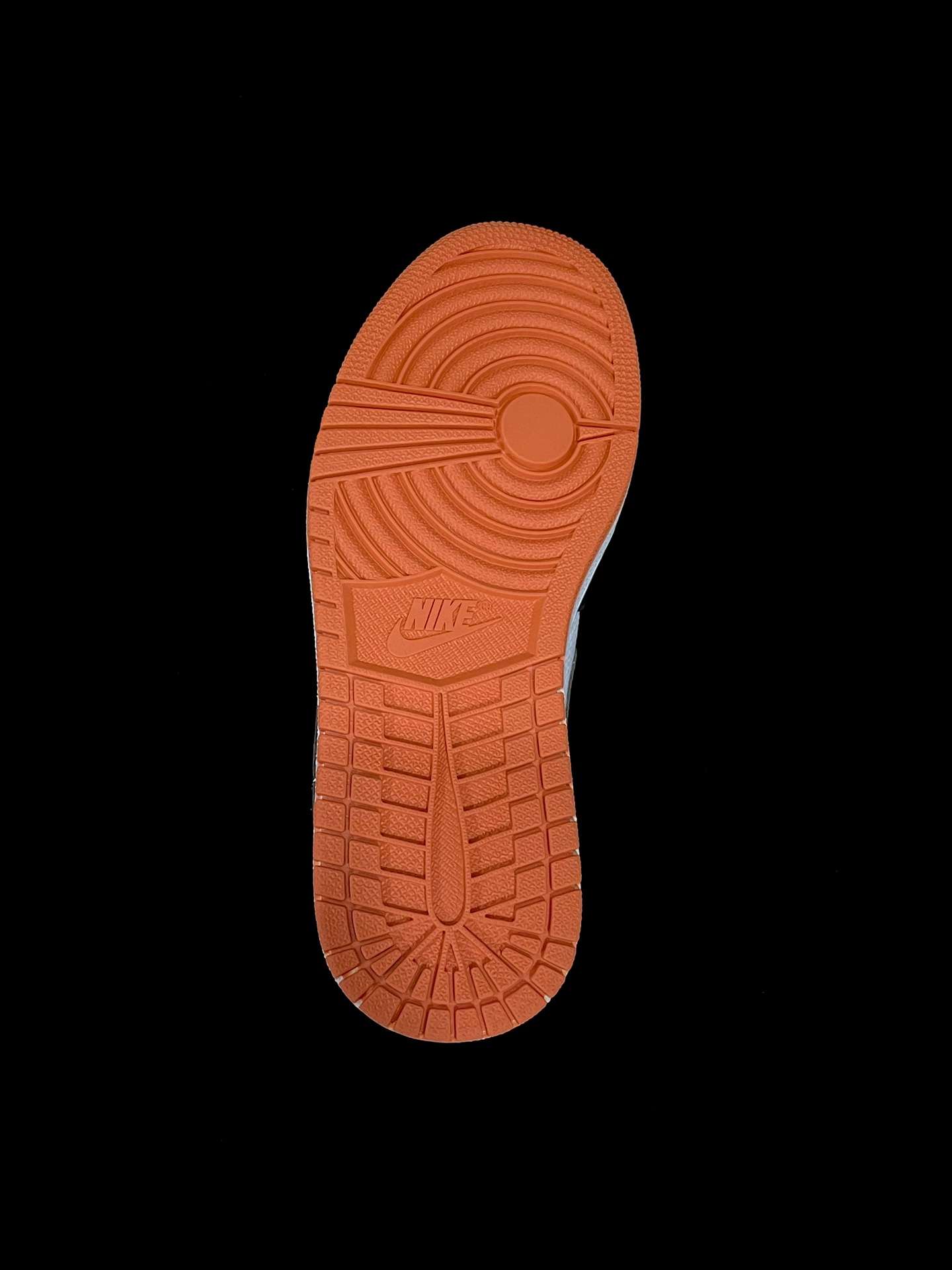 Kickswho Air Jordan 1 Low Shattered Backboard 553558-128 - Image 6