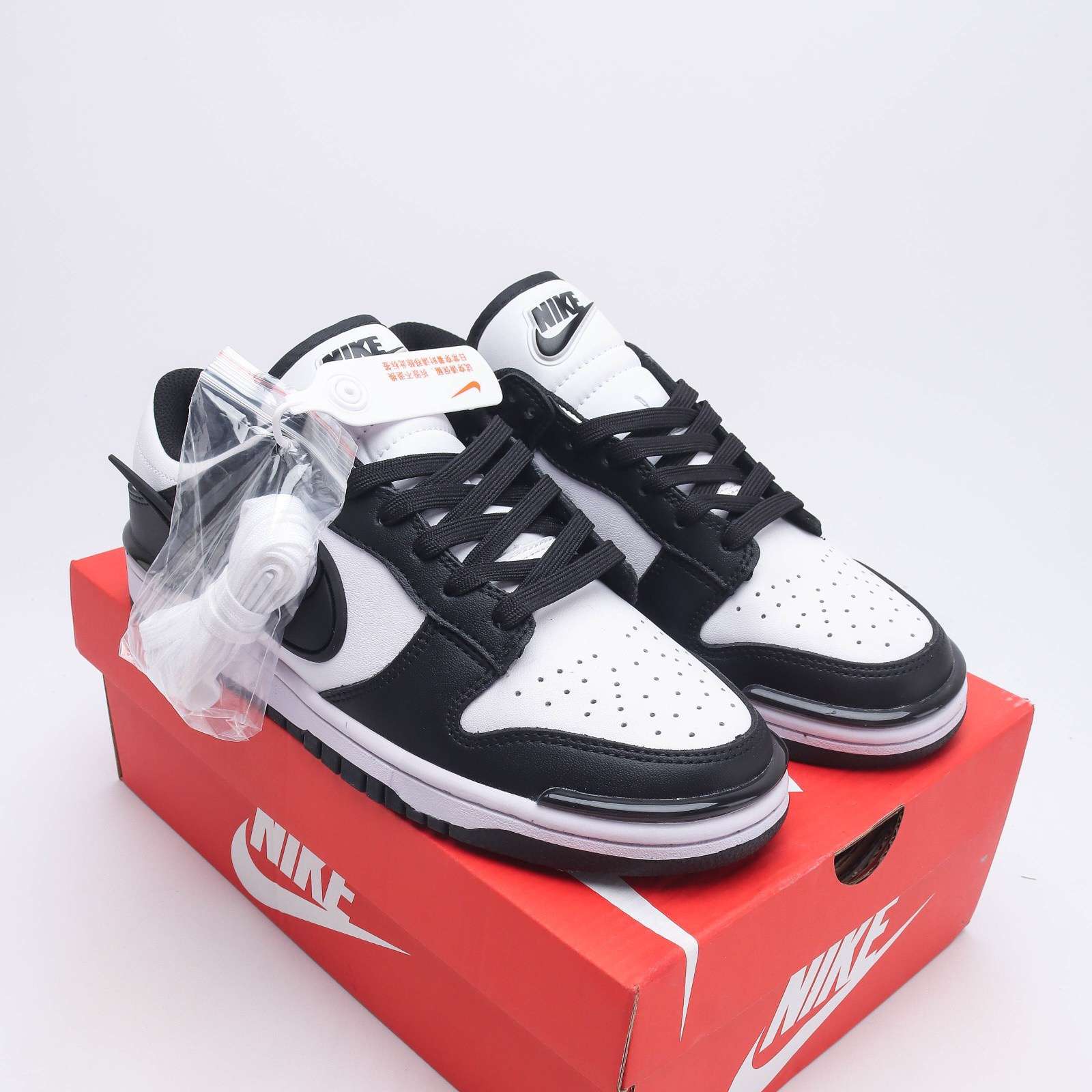 Kickswho Nike Dunk Low Twist "Panda" DZ2794-001 - Image 7