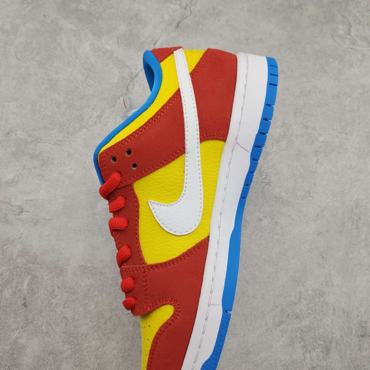 KICKWHO Nike SB Dunk Low Pro Bart Simpson - Image 7