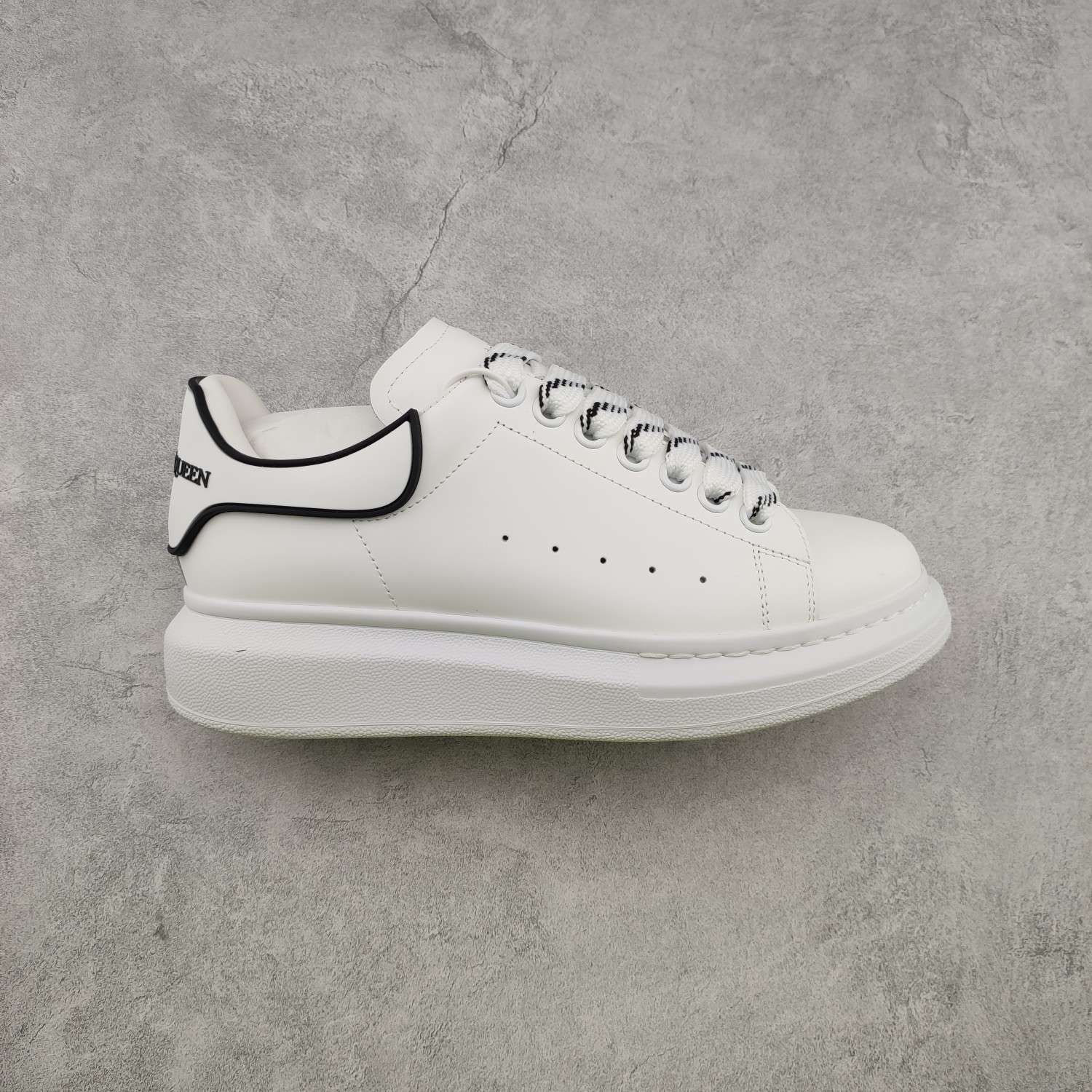 Kickswho Alexander McQueen Oversized Sneaker in White/Black