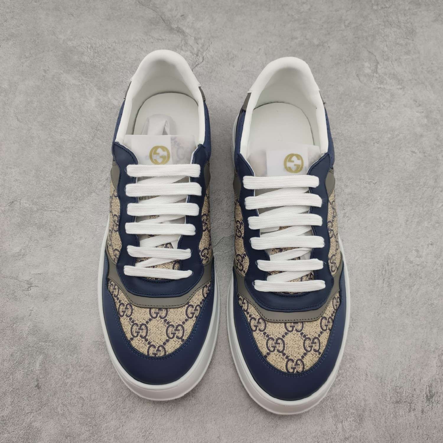 Kickswho Gucci Chunky B Screener GG Sneaker in Blue - Image 3