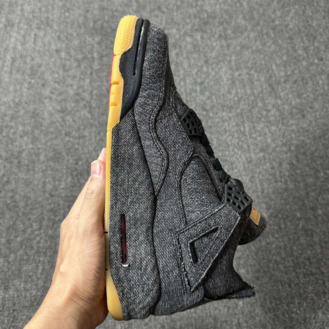 KICKWHO Air Jordan 4 Retro Levi's Black AO2571-001 - Image 3