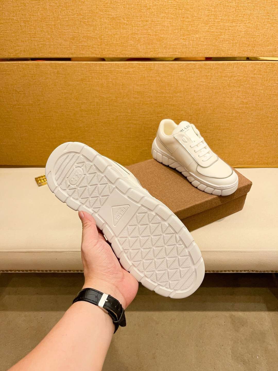 KICKWHO Prada Leather Logo Sneakers New in - Image 3