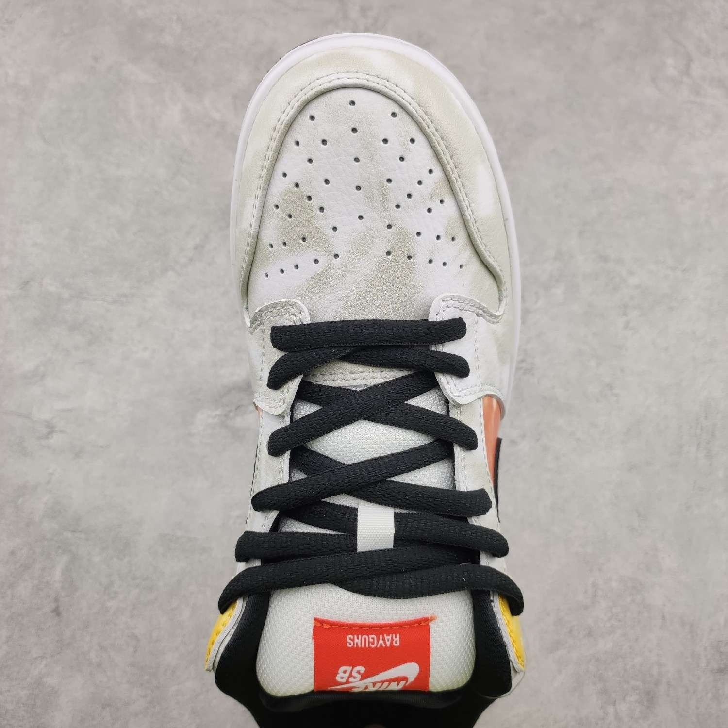 Kickswho Nike SB Dunk Low Raygun Tie-Dye White - Image 4