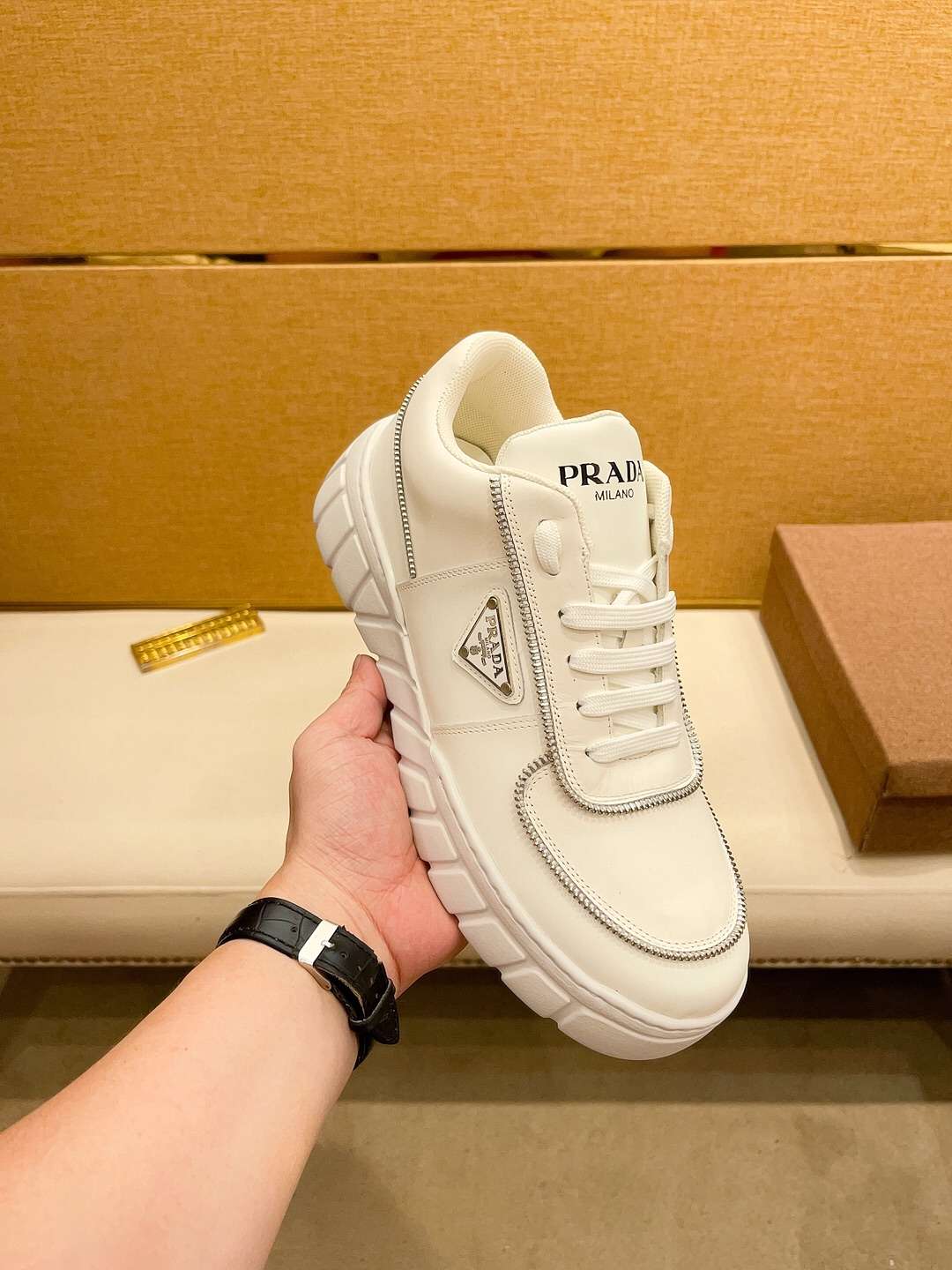 KICKWHO Prada Leather Logo Sneakers New in - Image 4