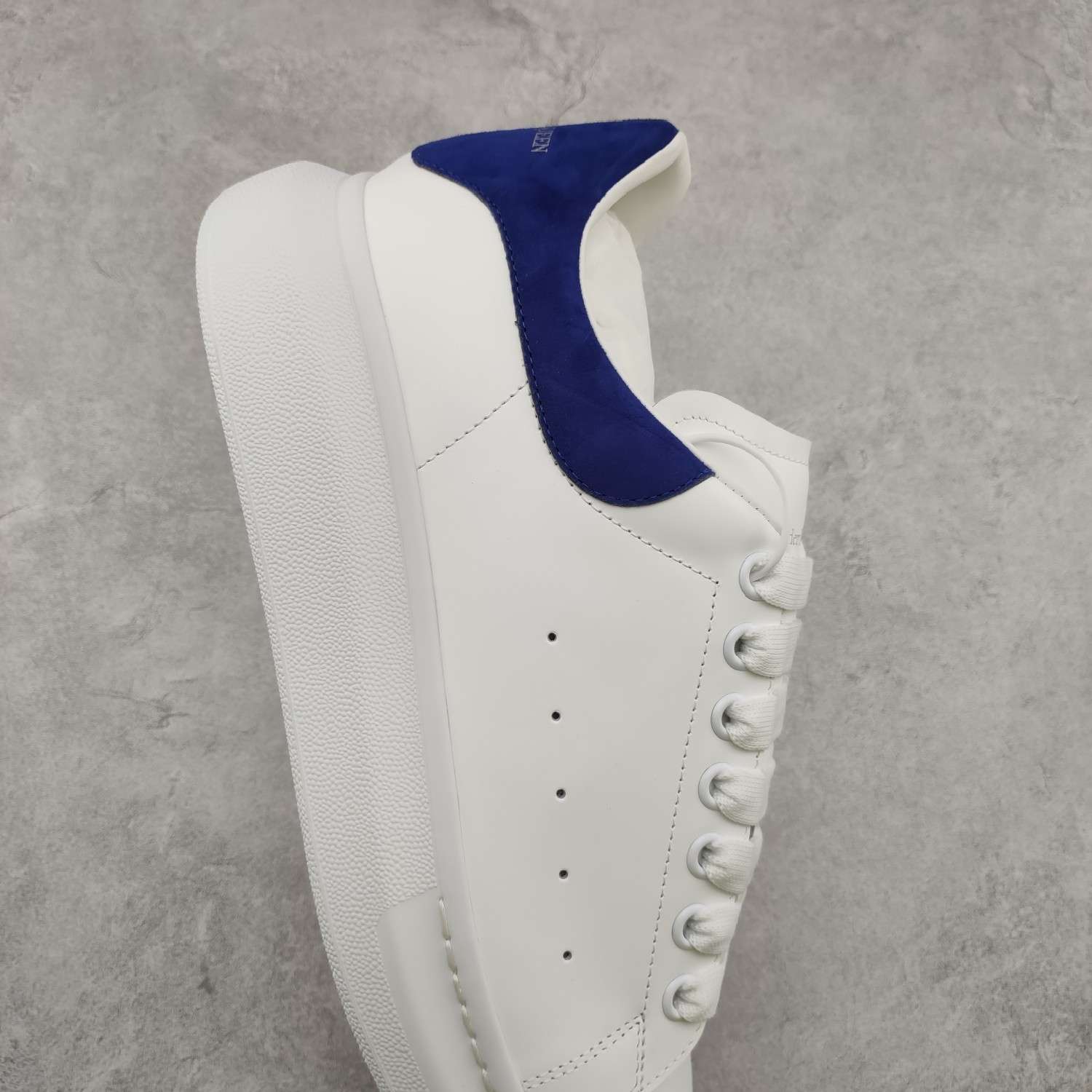 Kickswho Alexander McQueen Oversized Sneaker in White/Paris Blue - Image 5