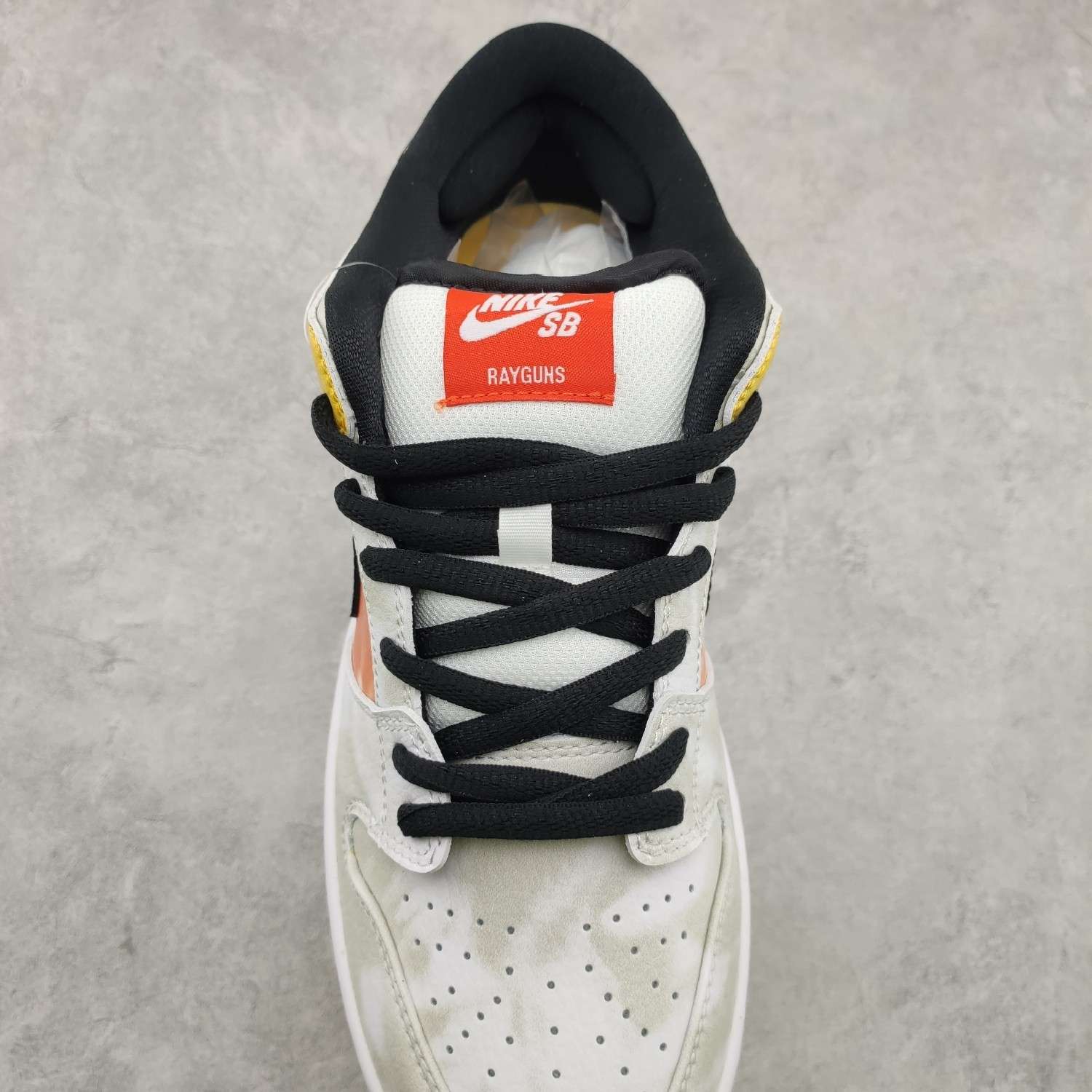 Kickswho Nike SB Dunk Low Raygun Tie-Dye White - Image 6